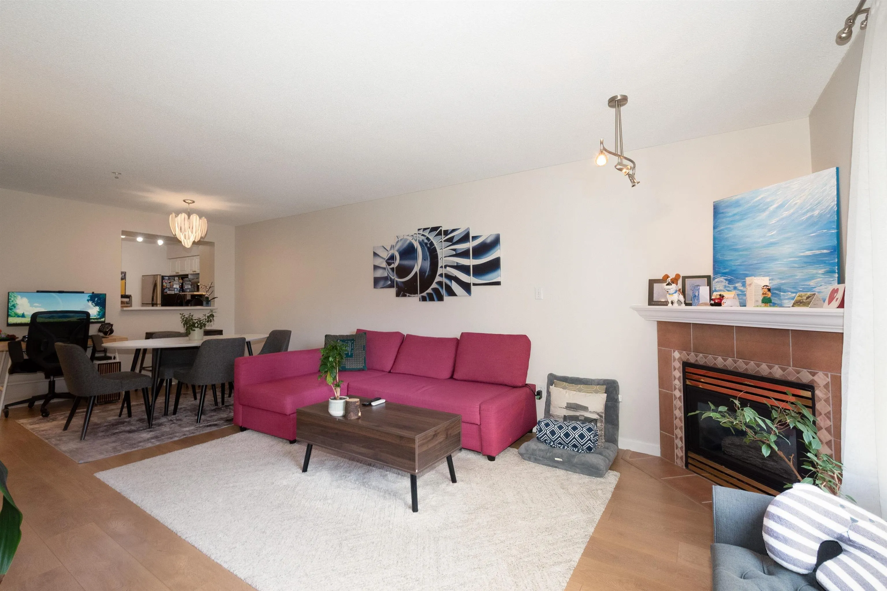 504 221 Eleventh Street