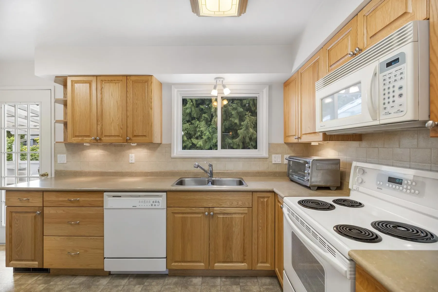 1441 Delia Drive