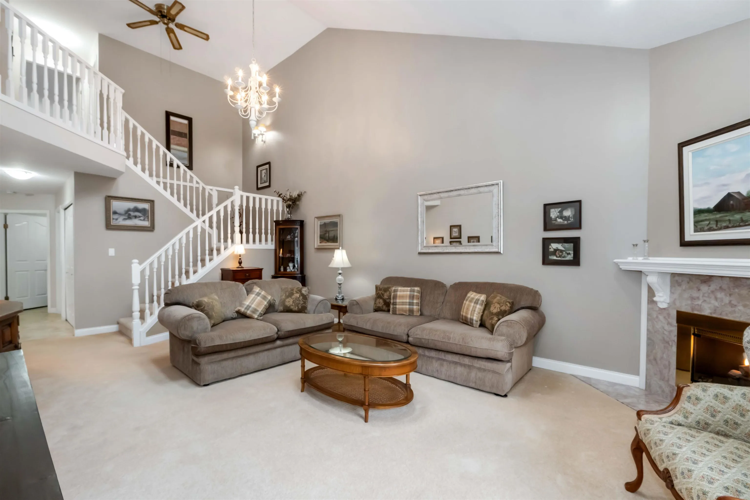 11 11438 Best Street