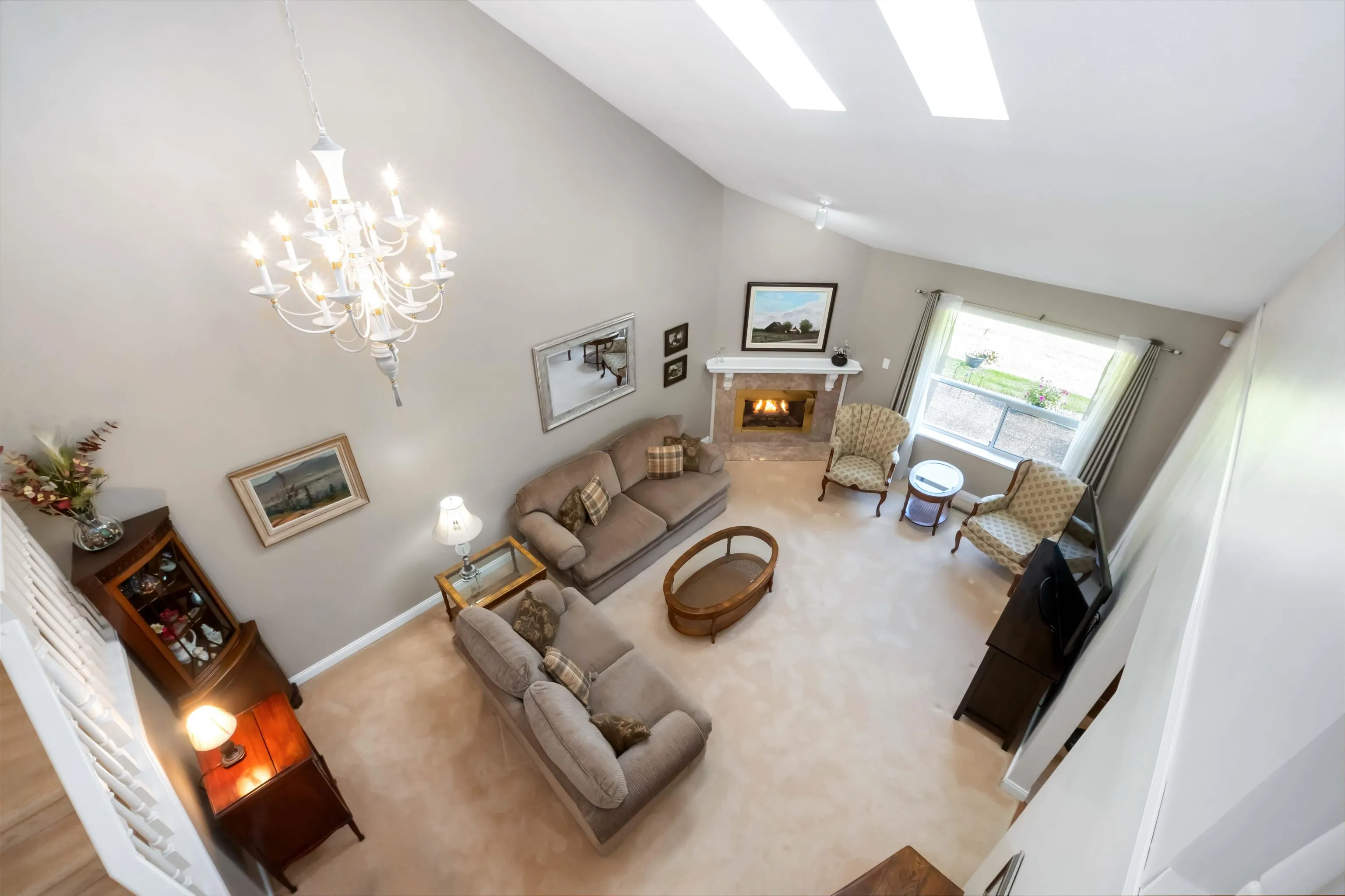 11 11438 Best Street