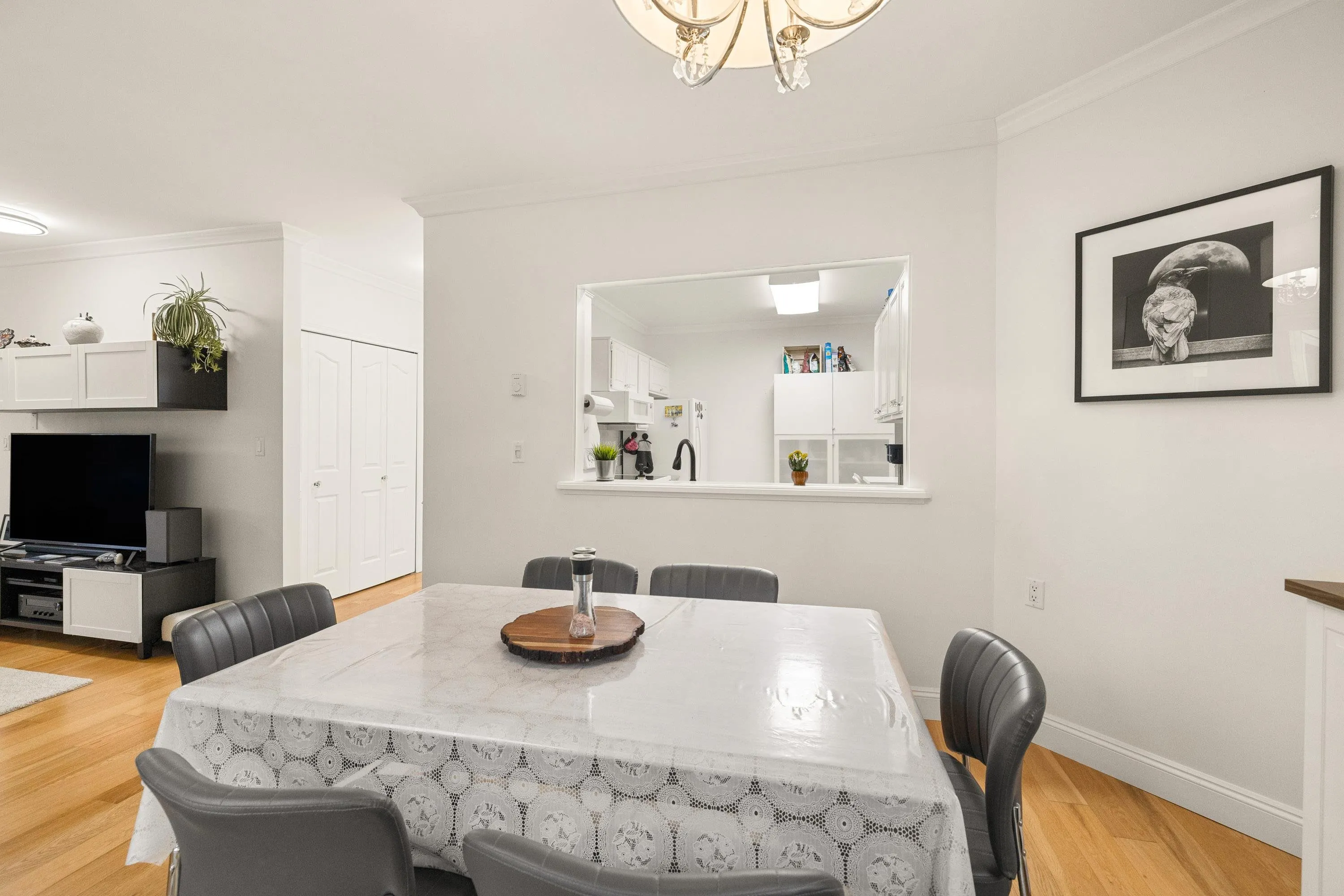 201 1255 Best Street