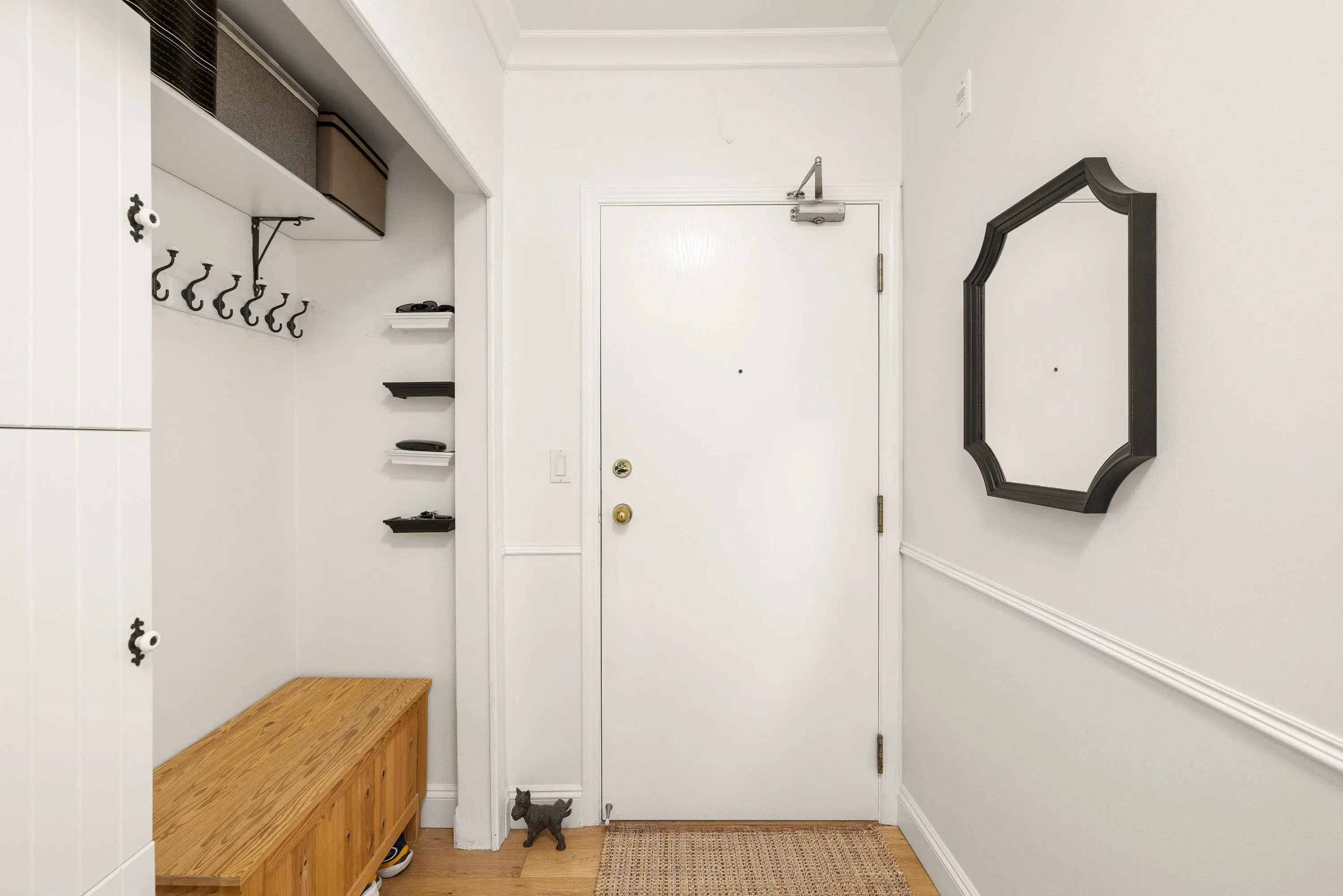 201 1255 Best Street