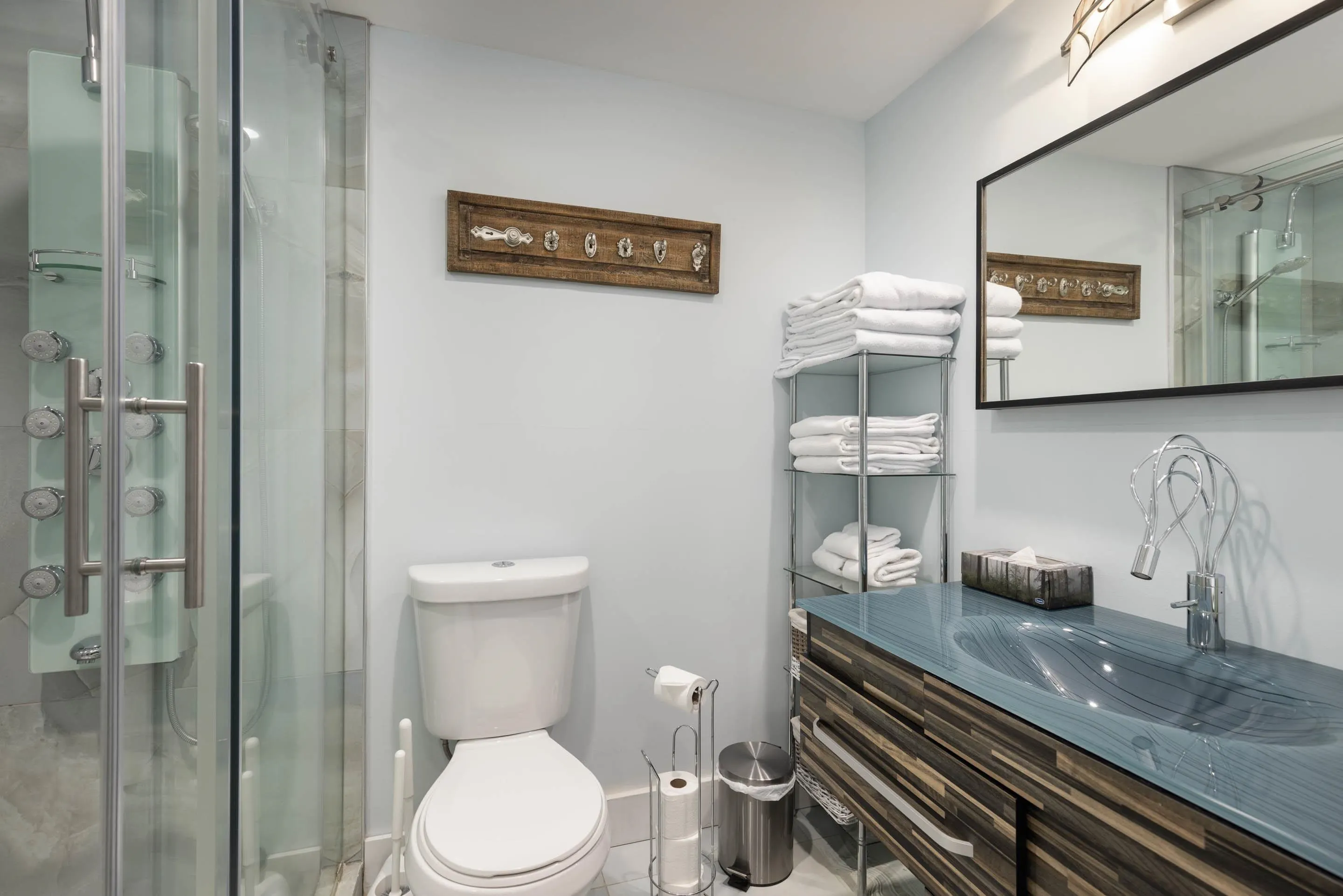 104 2050 Lake Placid Road