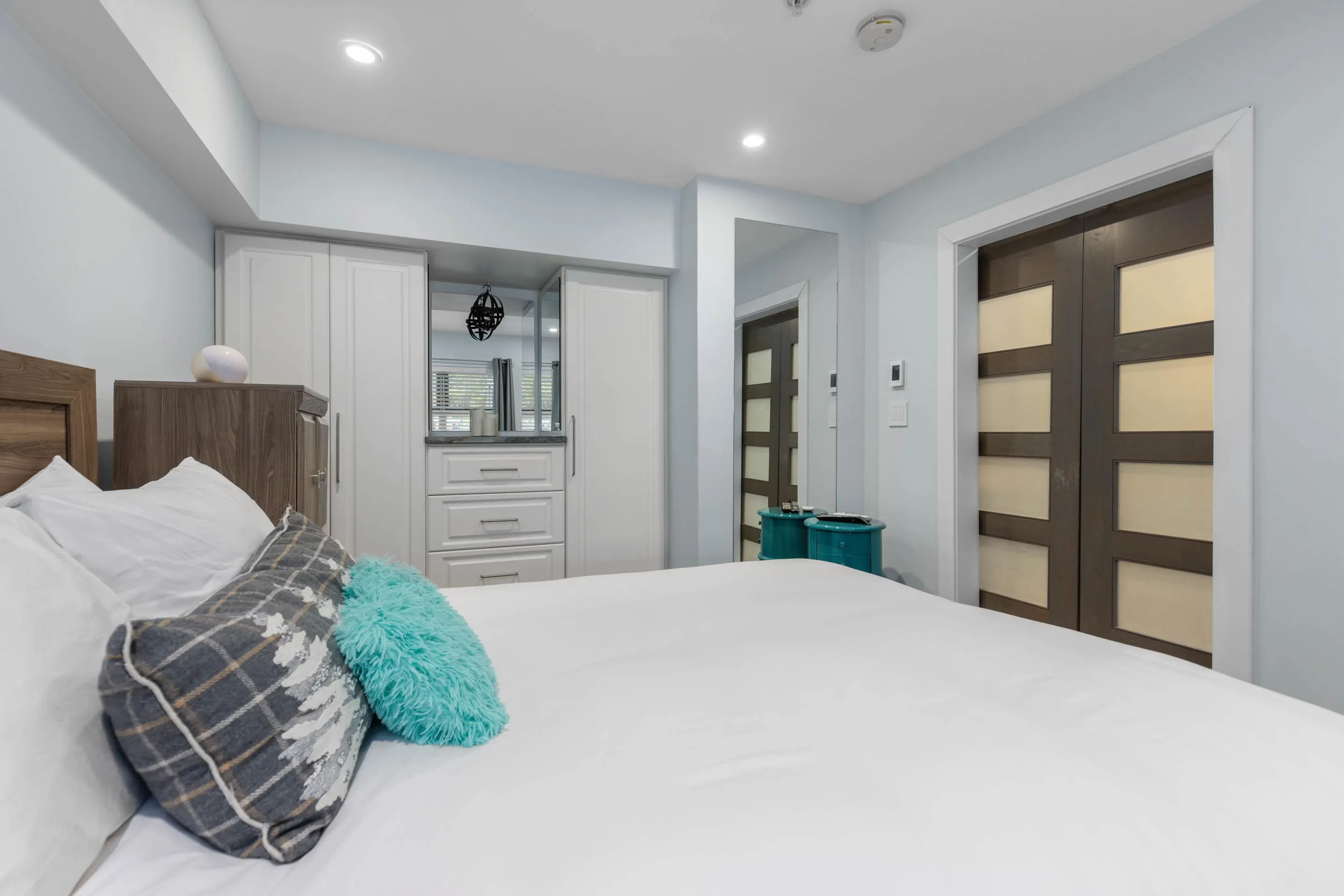 104 2050 Lake Placid Road