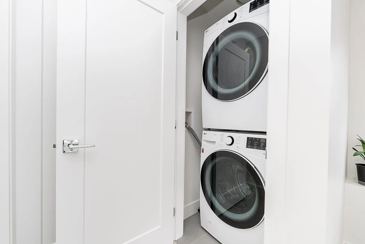 14 23785 Dewdney Trunk Road