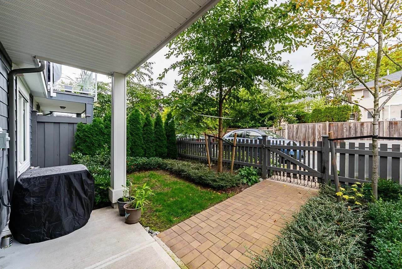 14 23785 Dewdney Trunk Road