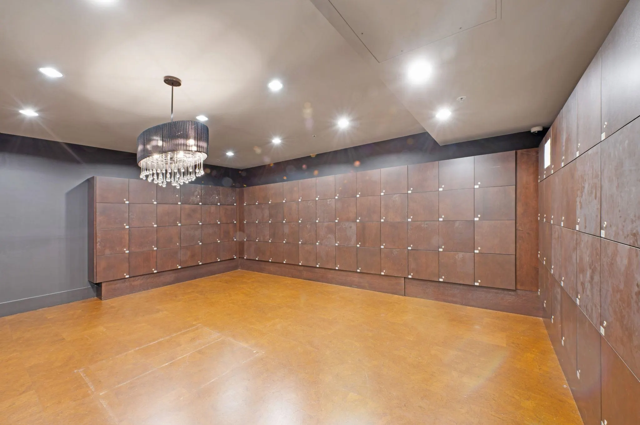 903 2959 Glen Drive