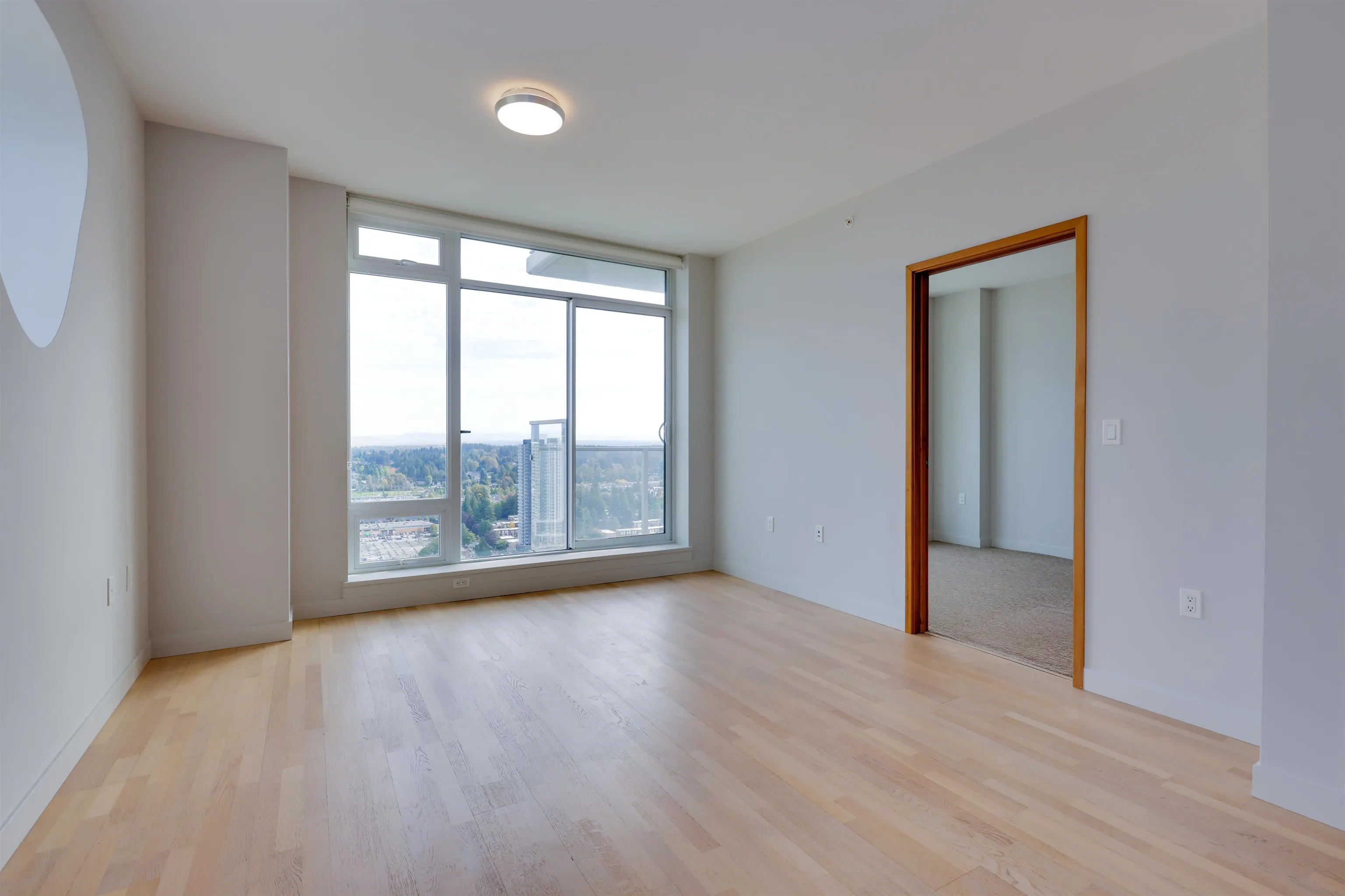3301 13495 Central Avenue