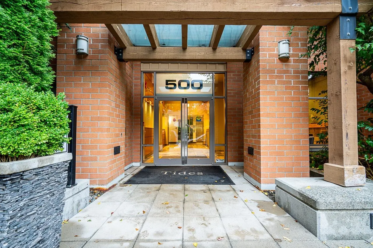 201 500 Klahanie Drive