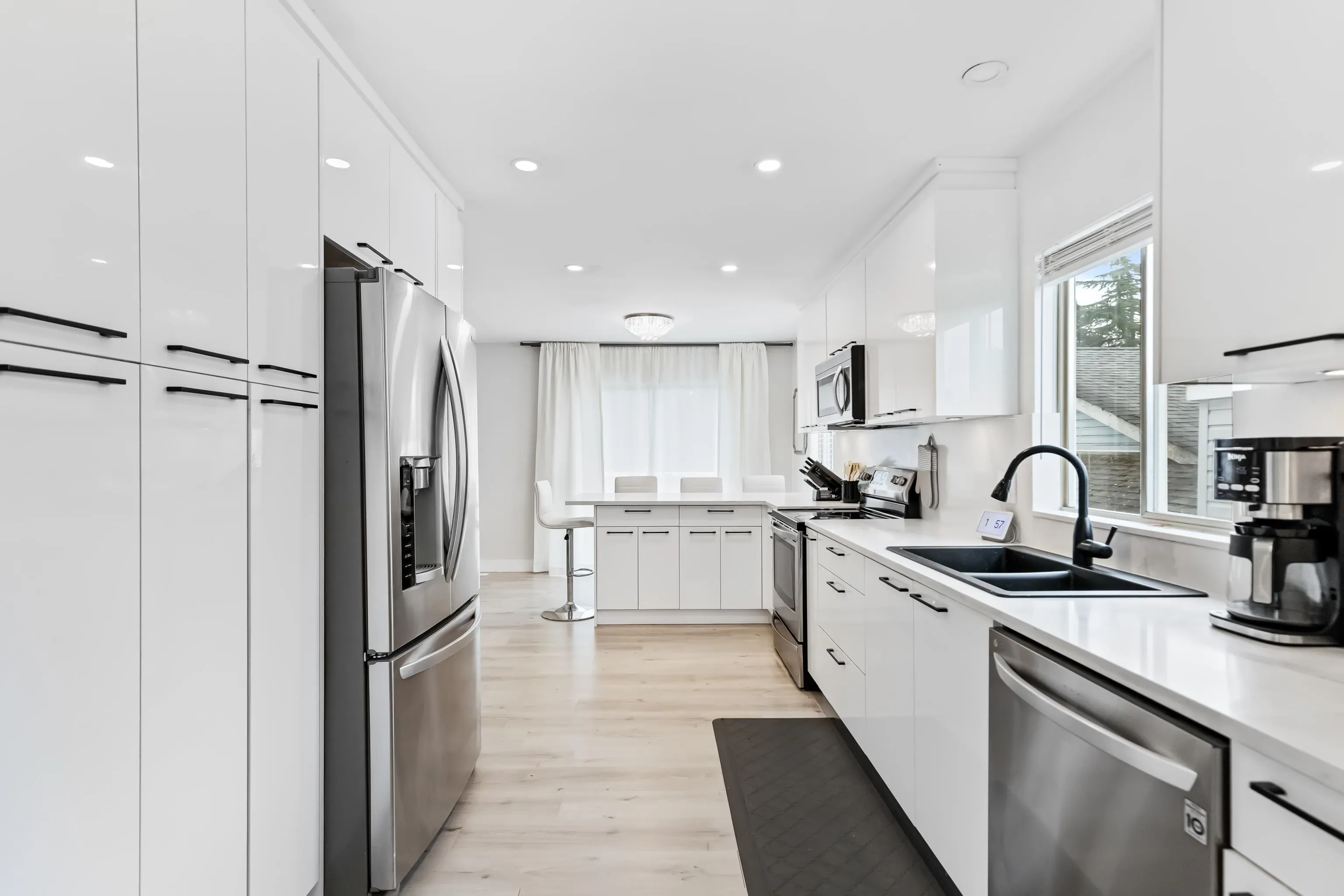 12276 Aurora Street