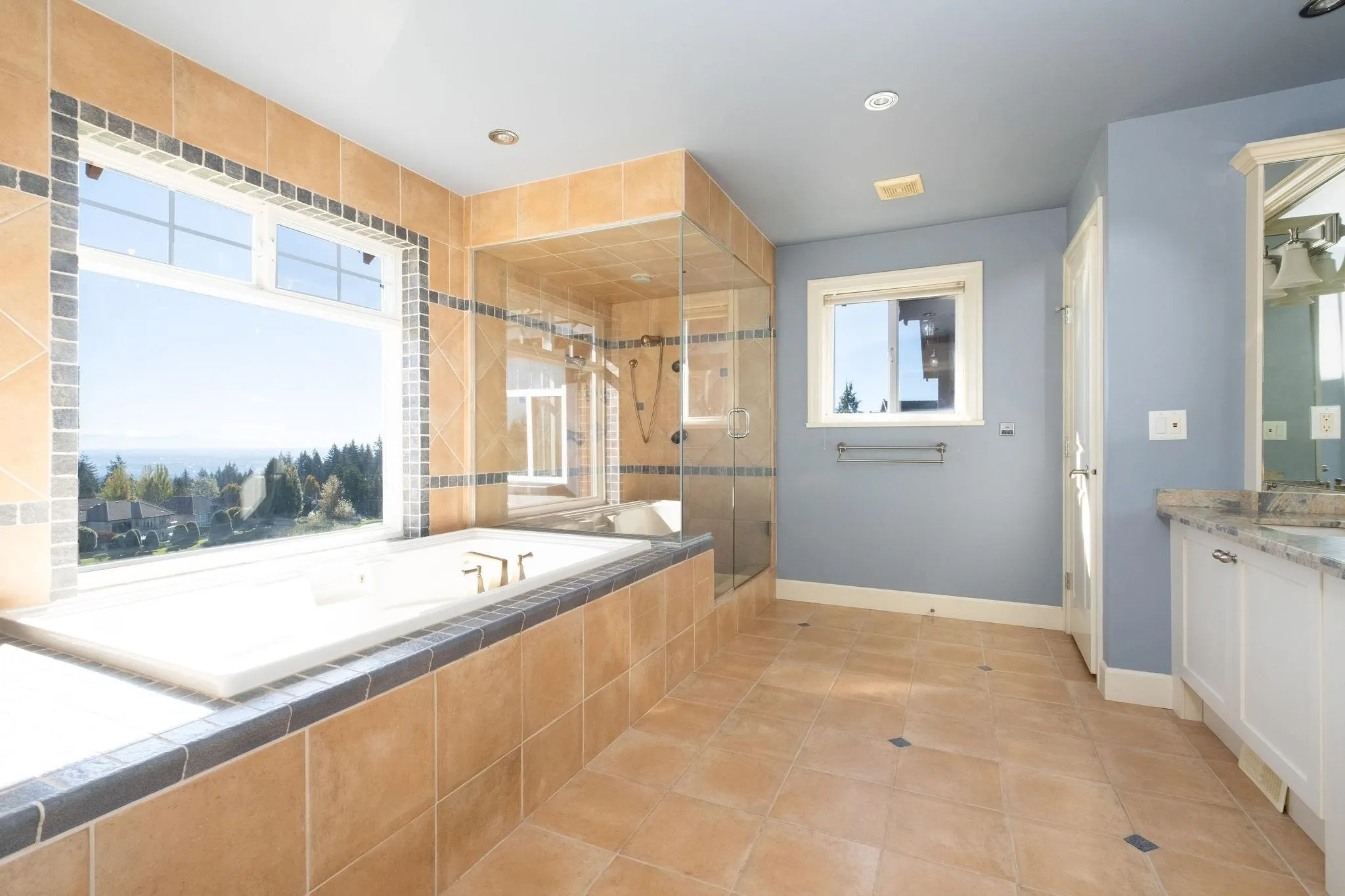 3233 Chartwell Lane