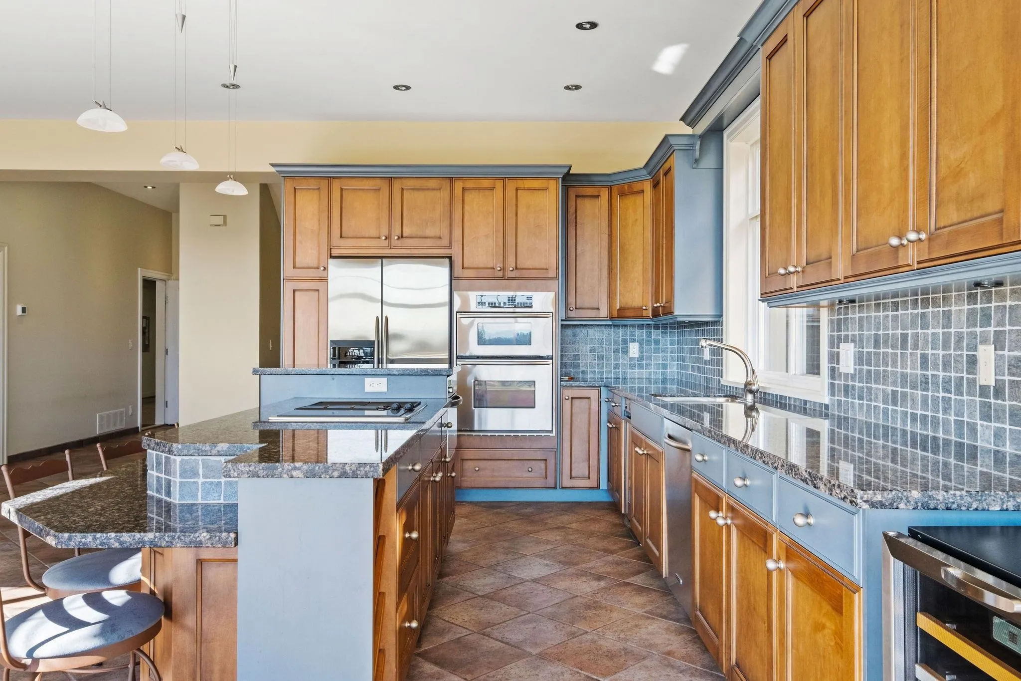 3233 Chartwell Lane