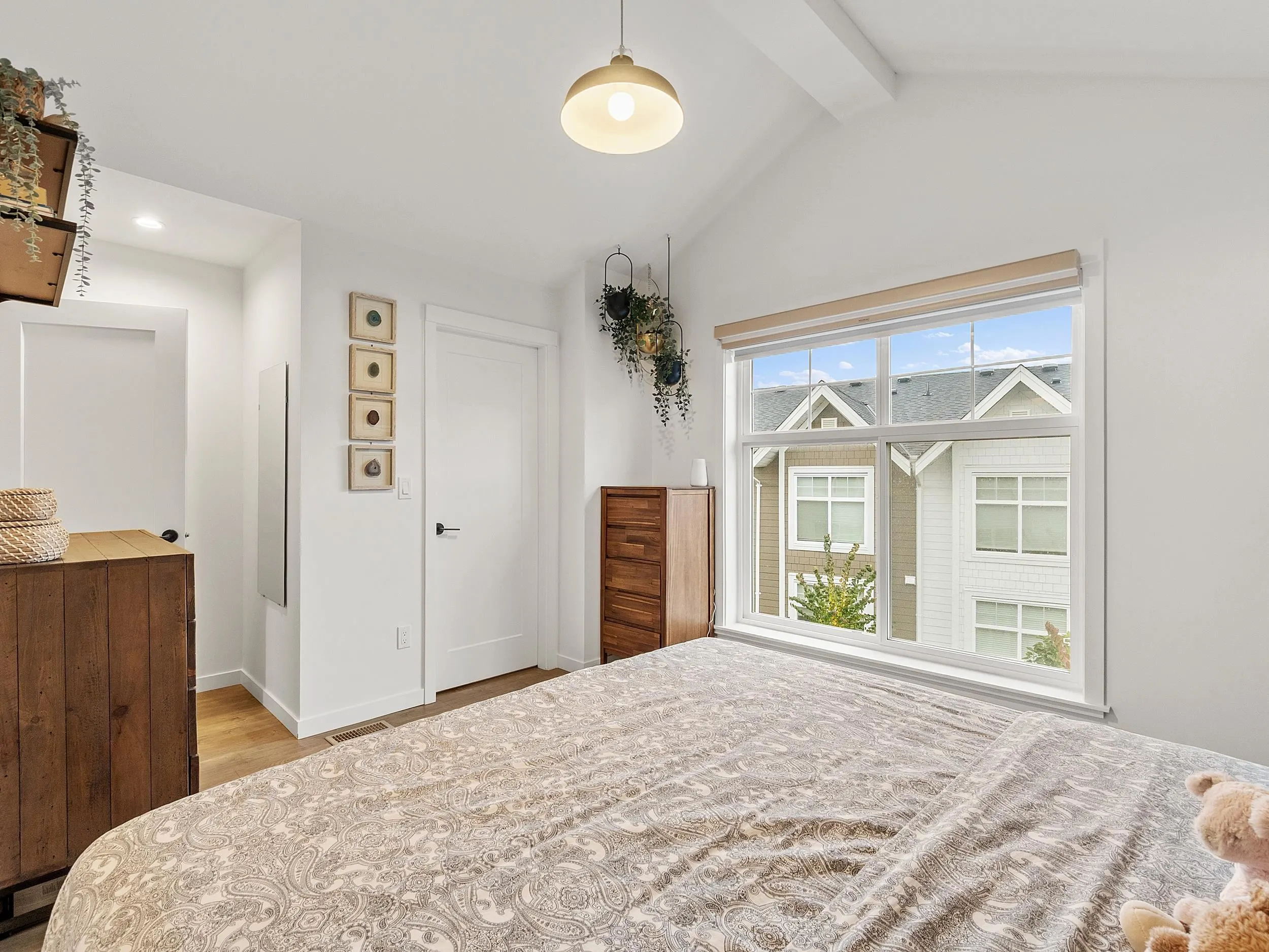 9 14541 Winter Crescent Crescent