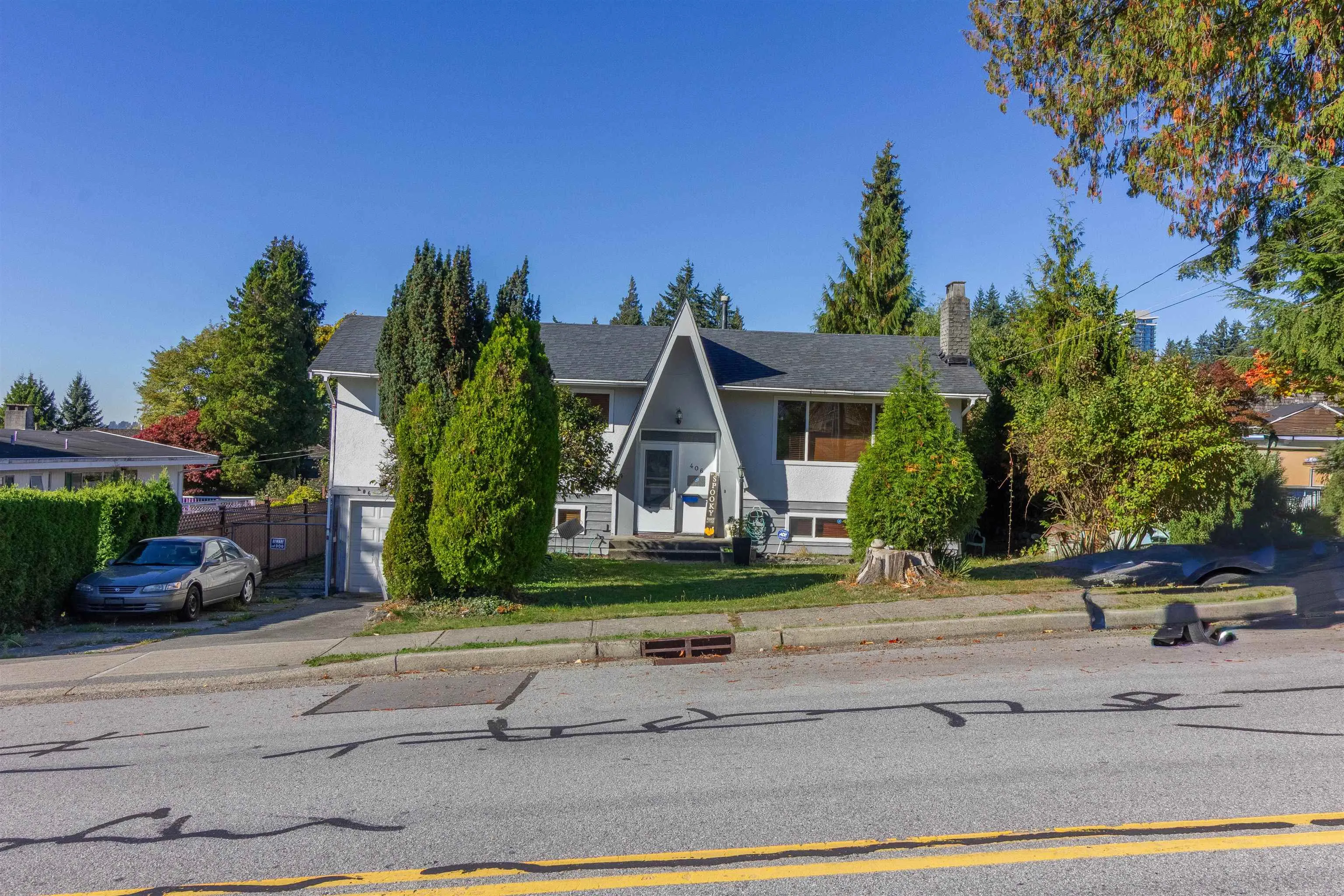 406 Schoolhouse Street