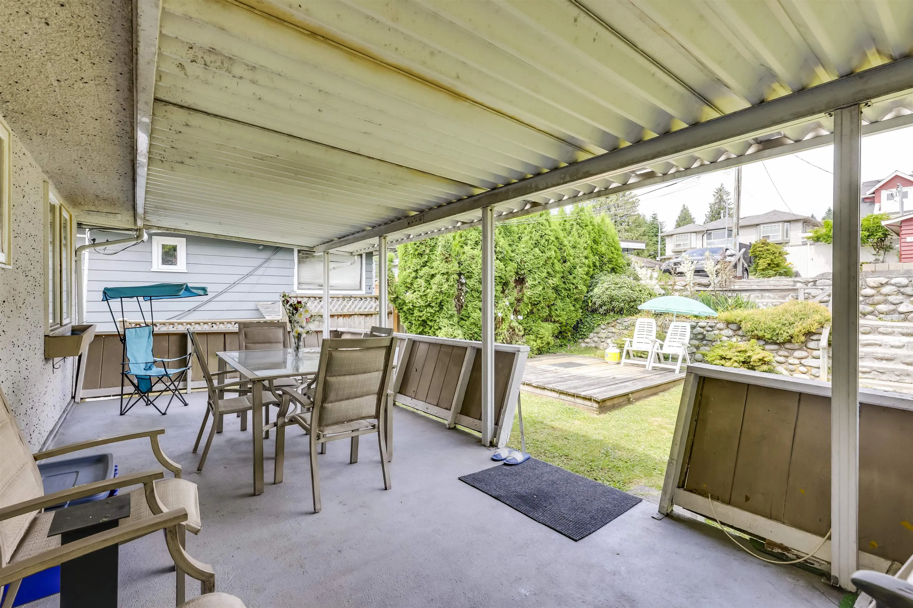 1118 Cloverley Street