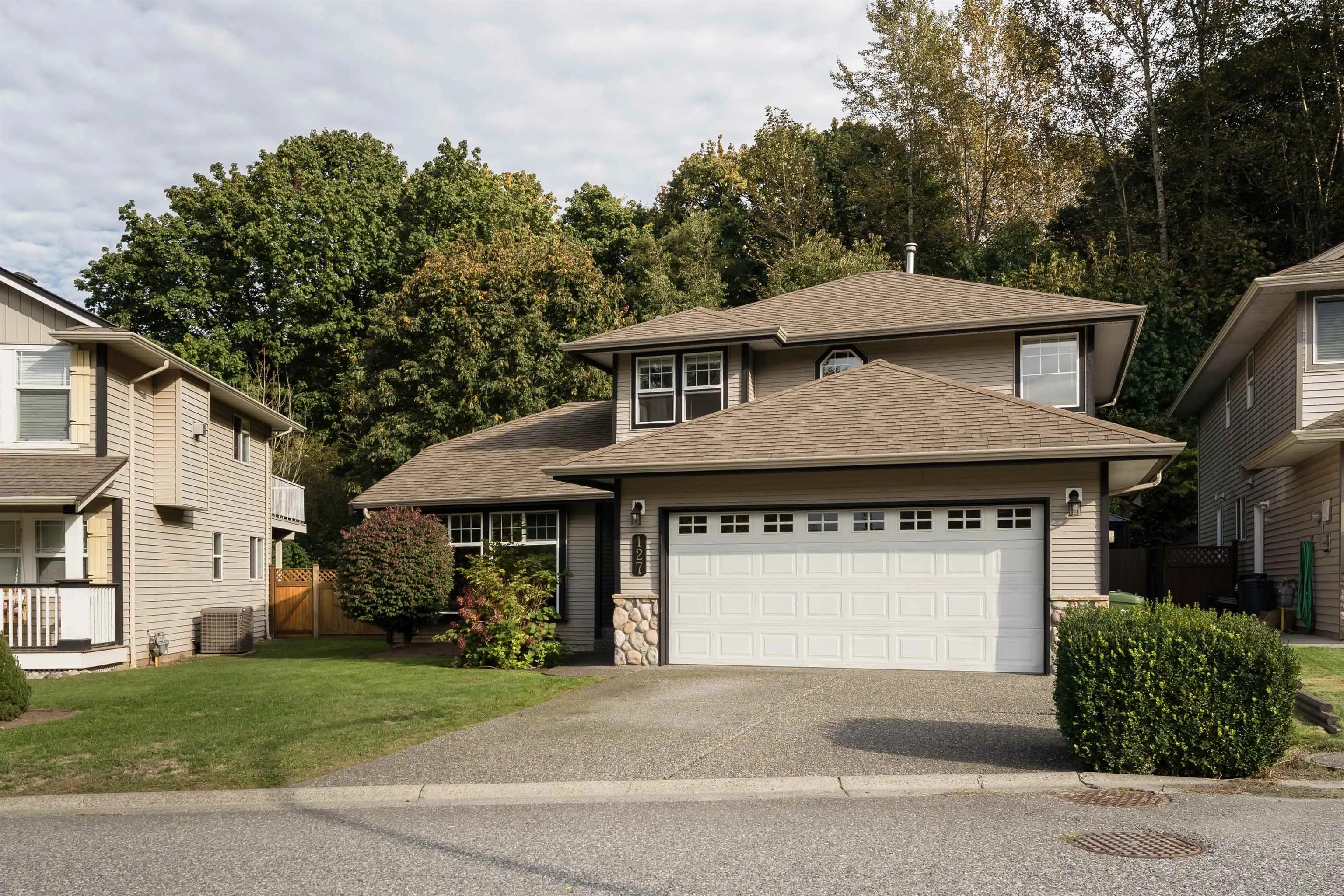 127 43995 Chilliwack Mountain Road