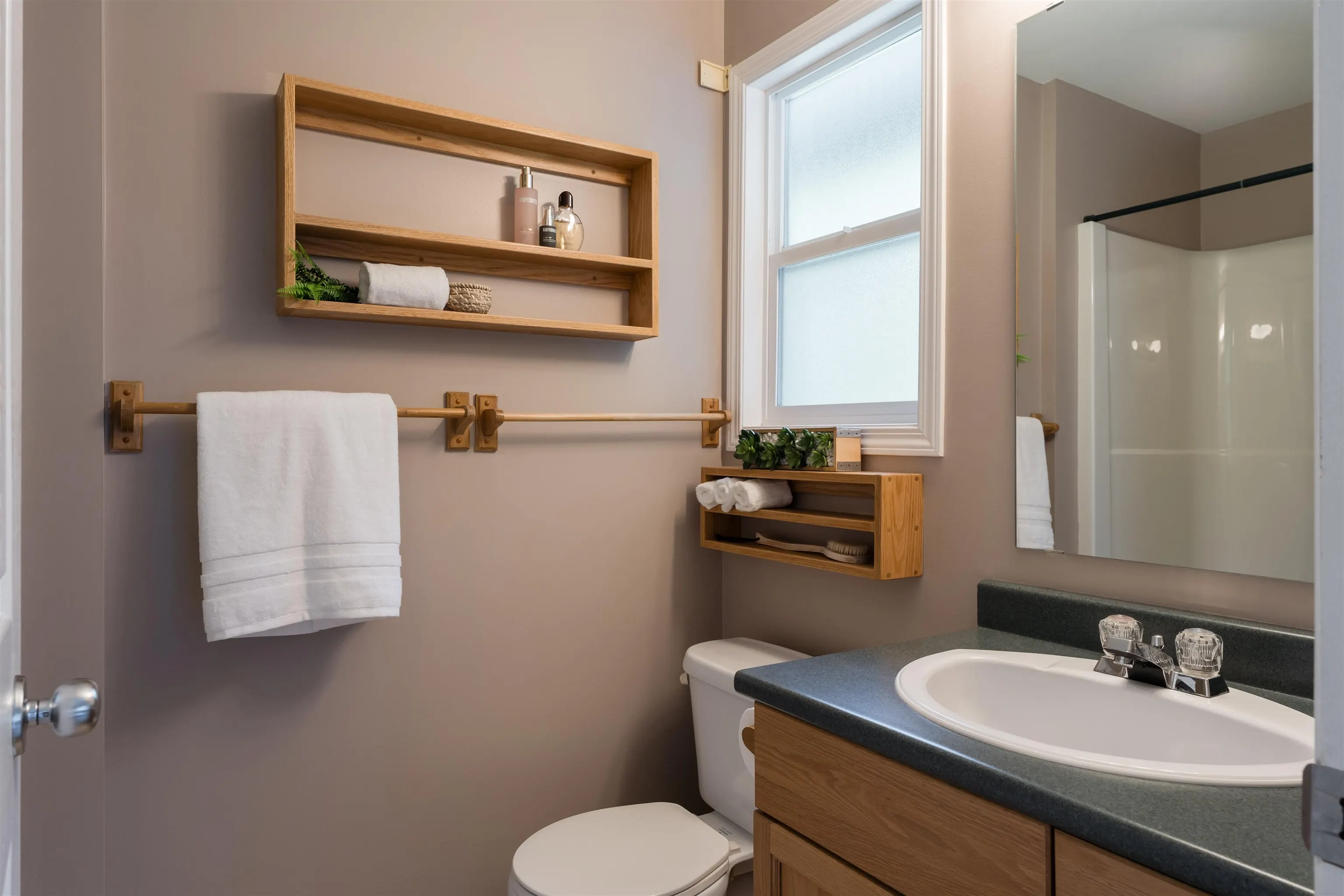 127 43995 Chilliwack Mountain Road