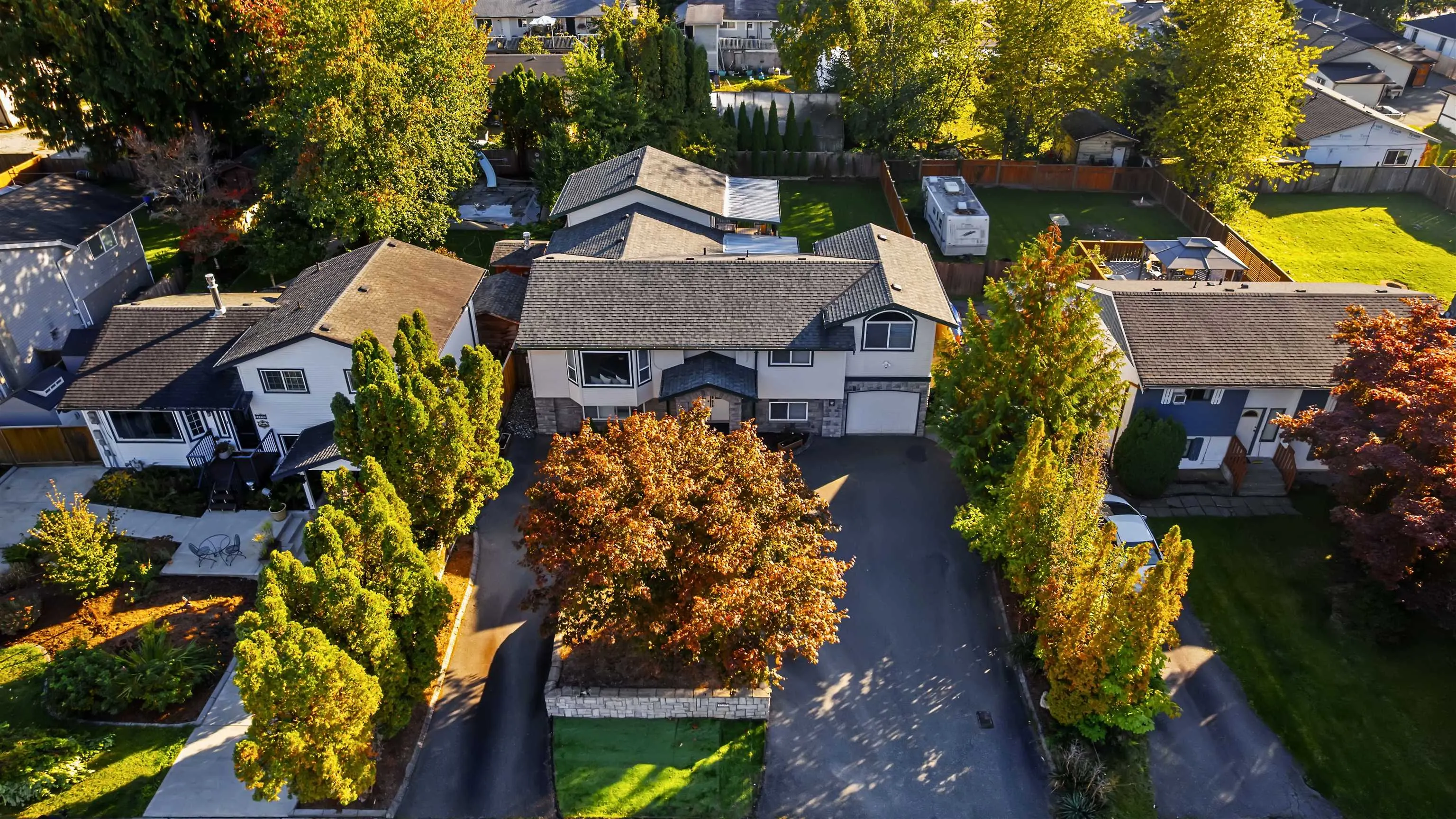 21124 Glenwood Avenue