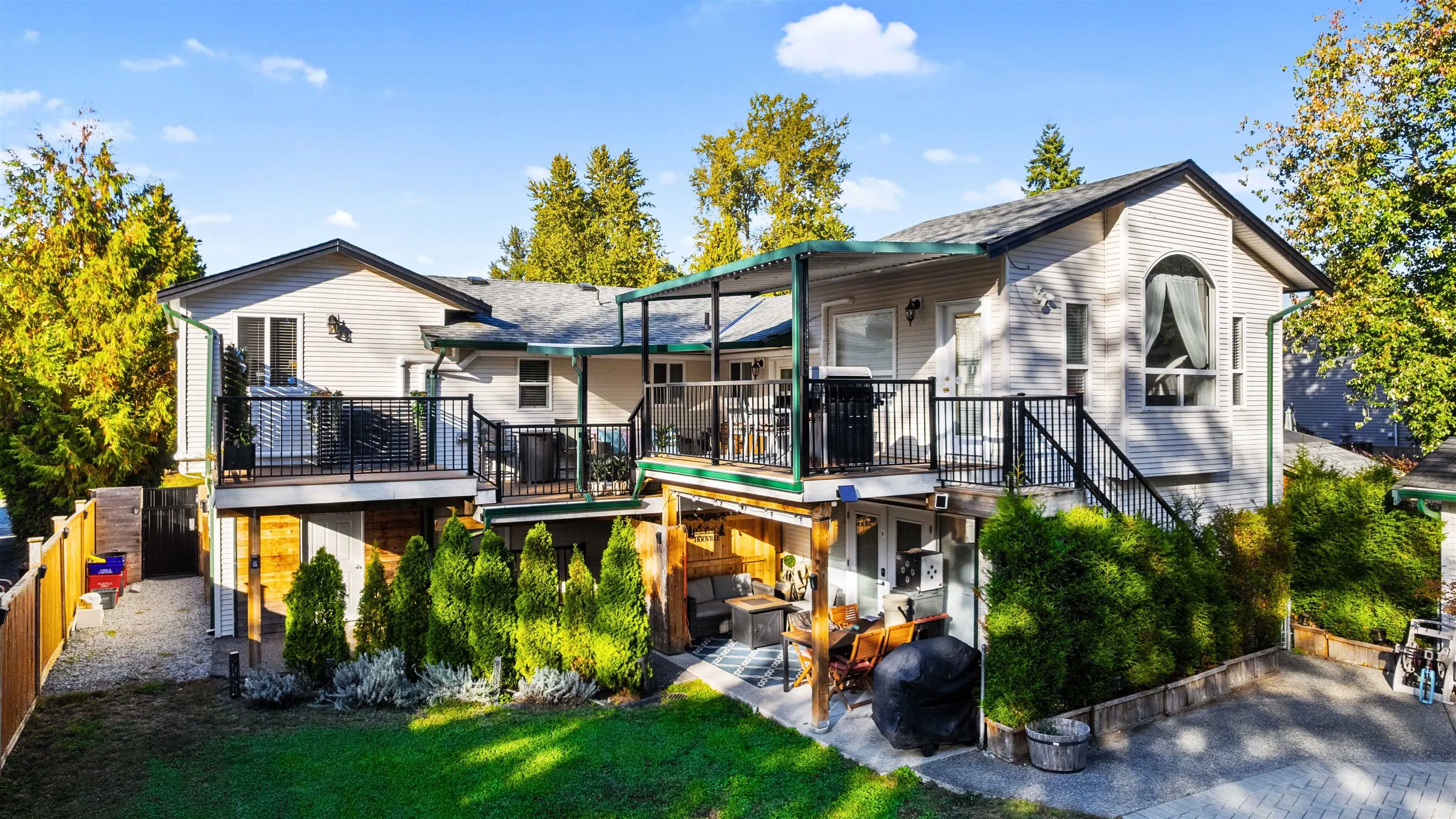 21124 Glenwood Avenue