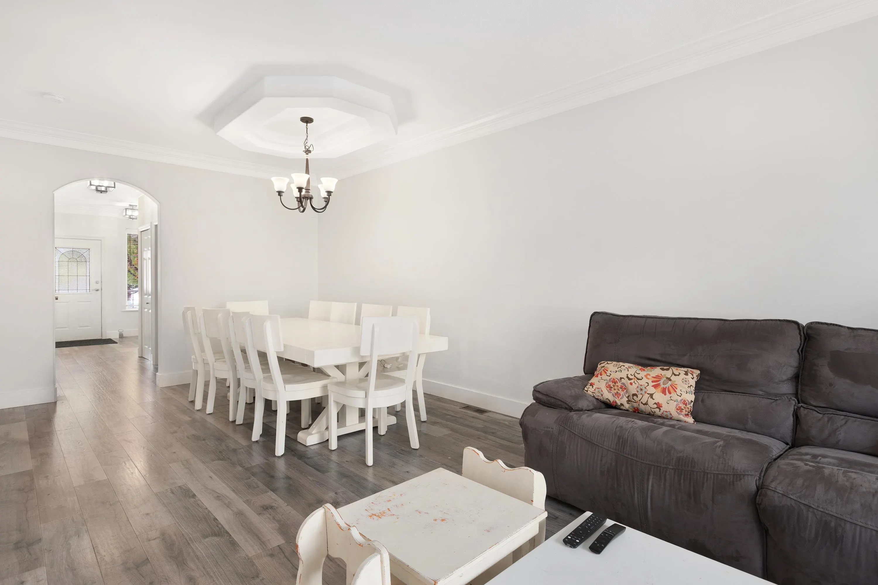 14 11358 Cottonwood Drive