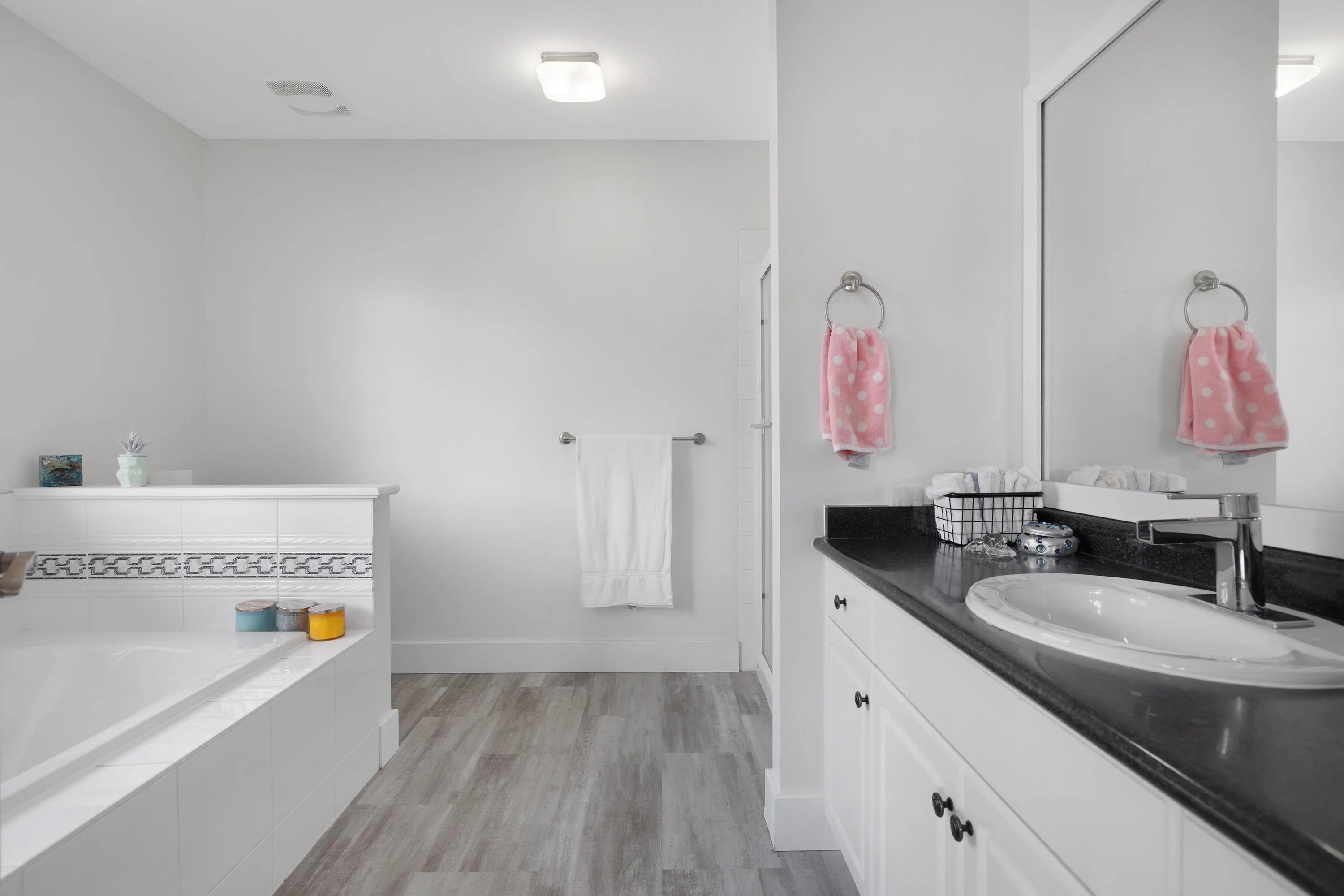 14 11358 Cottonwood Drive