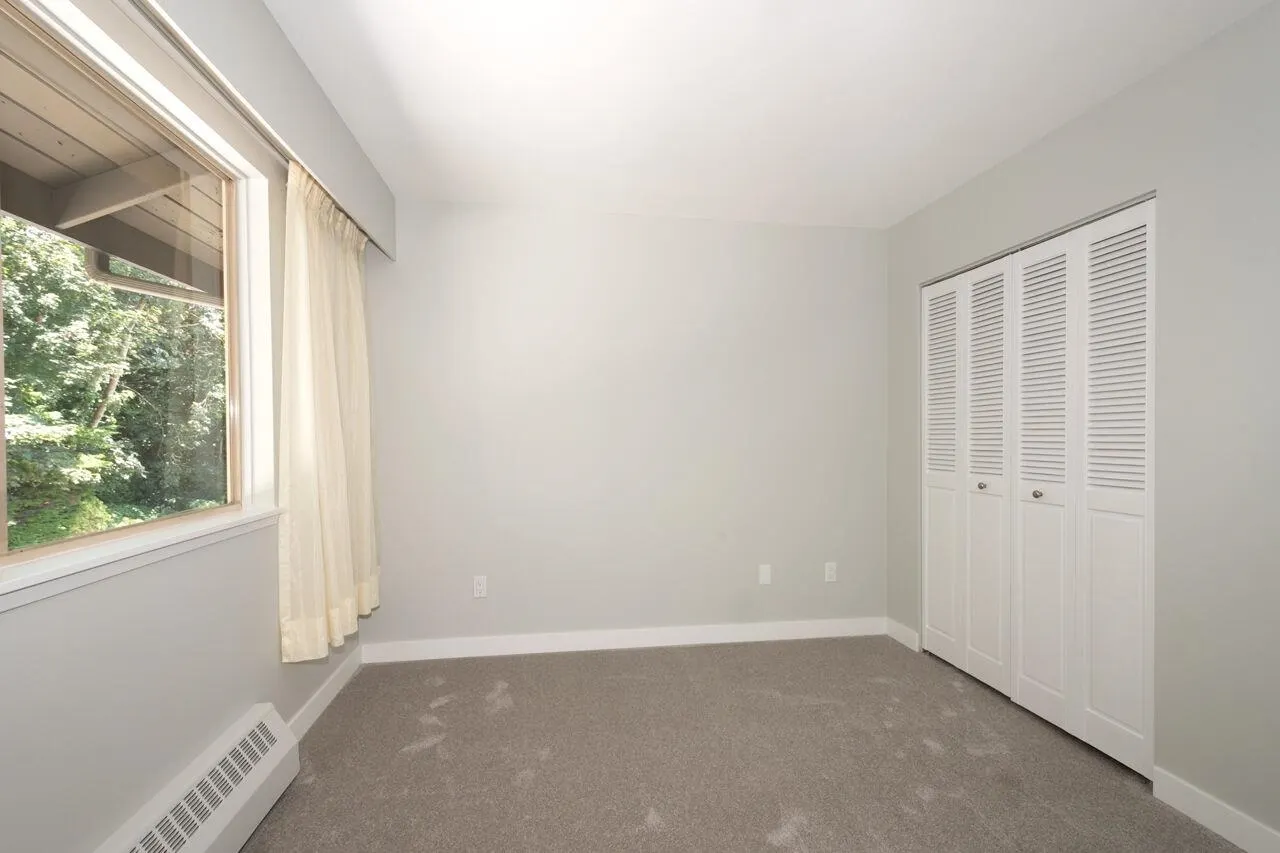 810 235 Keith Road