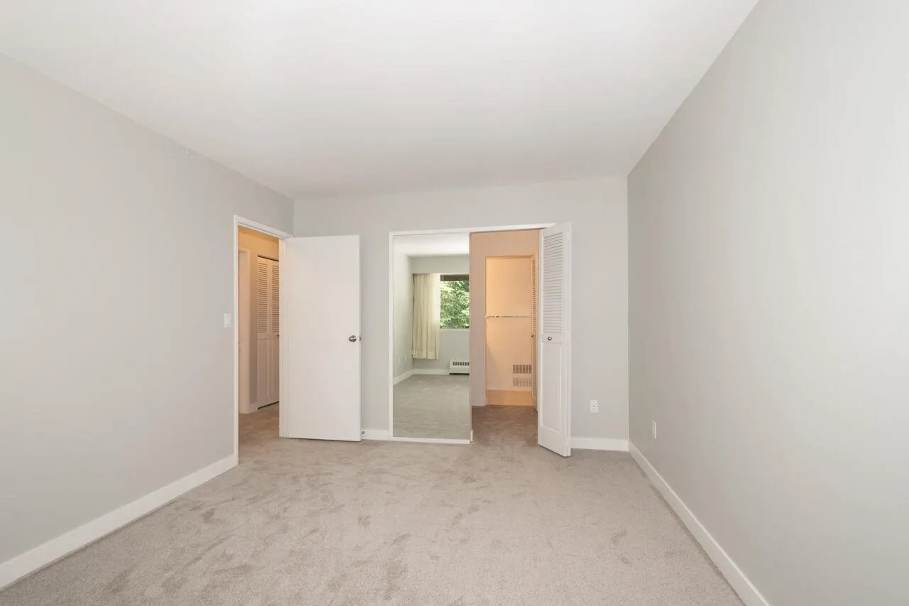 810 235 Keith Road