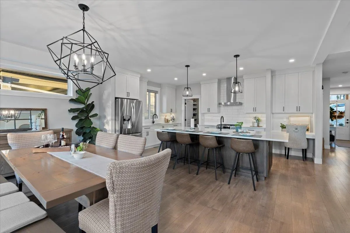 17 4217 Old Clayburn Road