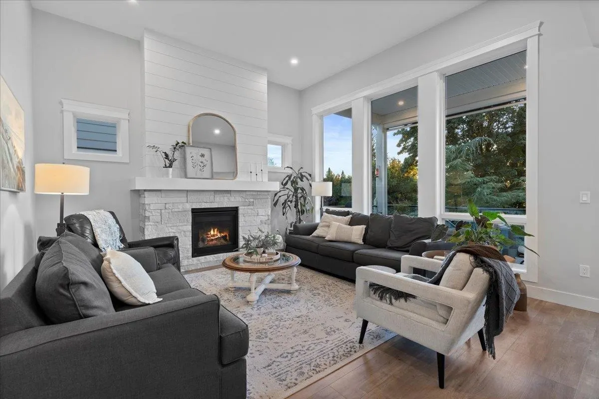 17 4217 Old Clayburn Road