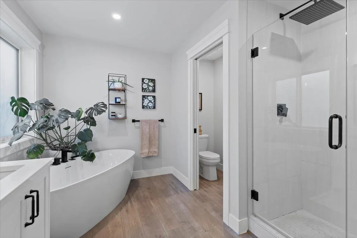 17 4217 Old Clayburn Road