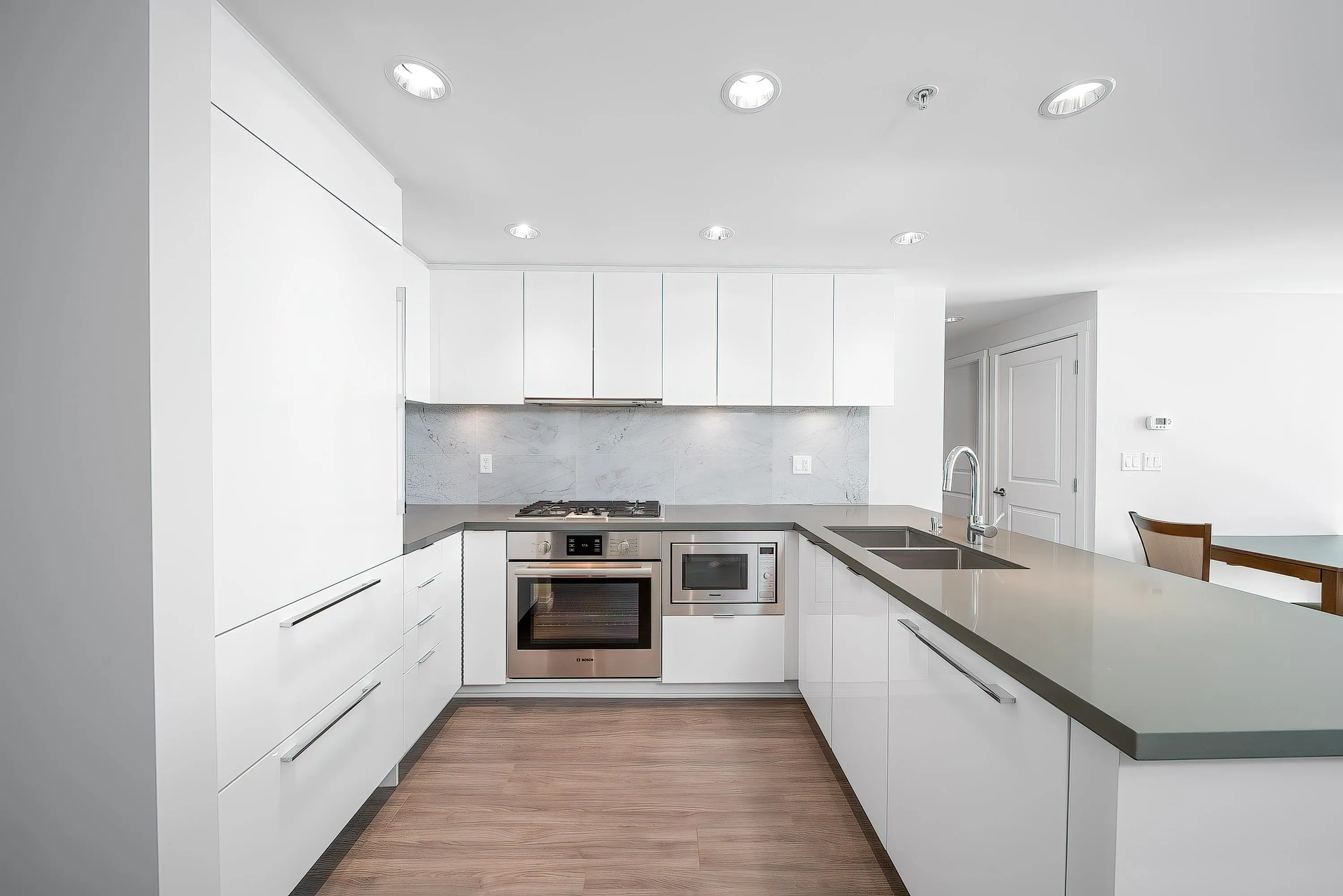 1501 7328 Gollner Avenue
