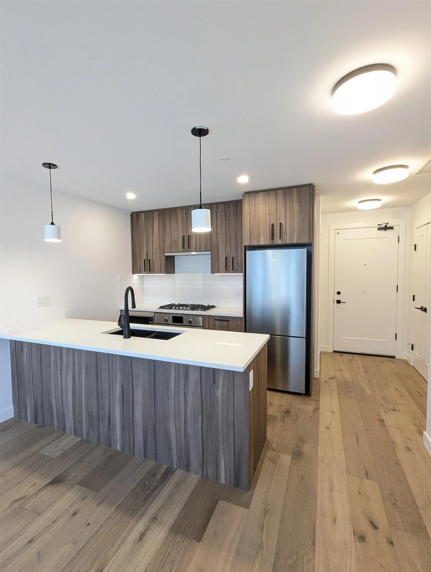 201 6859 Cambie Street