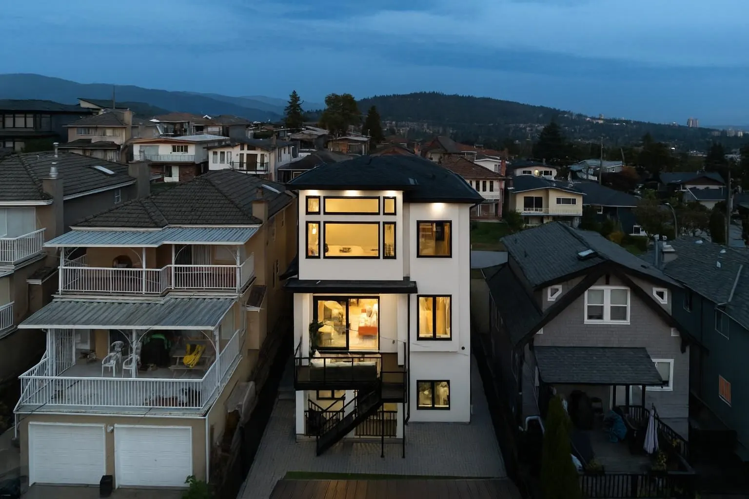 131 Grosvenor Avenue