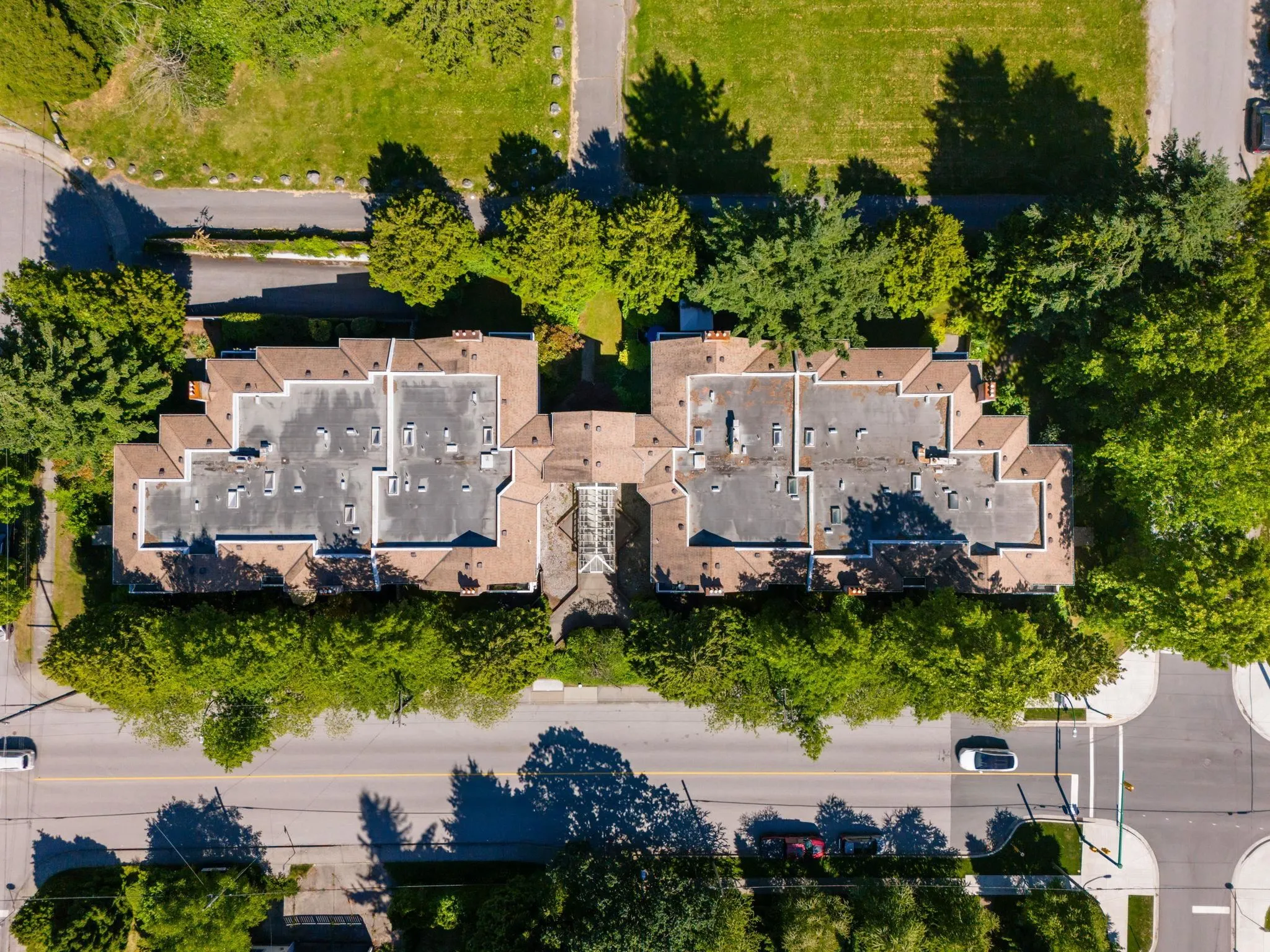309 7368 Royal Oak Avenue