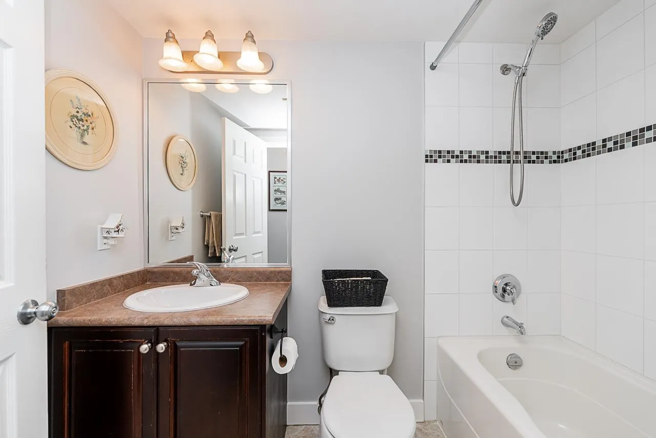 402 1310 Victoria Street