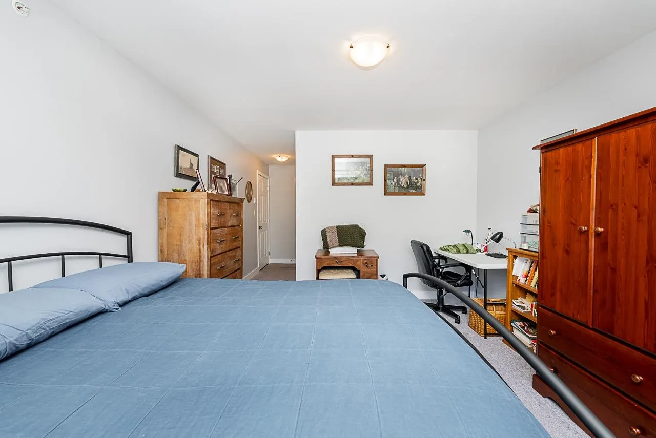 402 1310 Victoria Street