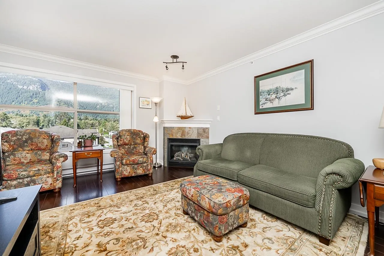 402 1310 Victoria Street