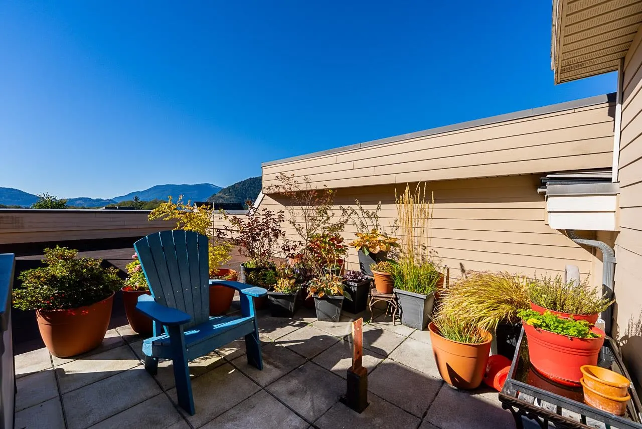 402 1310 Victoria Street