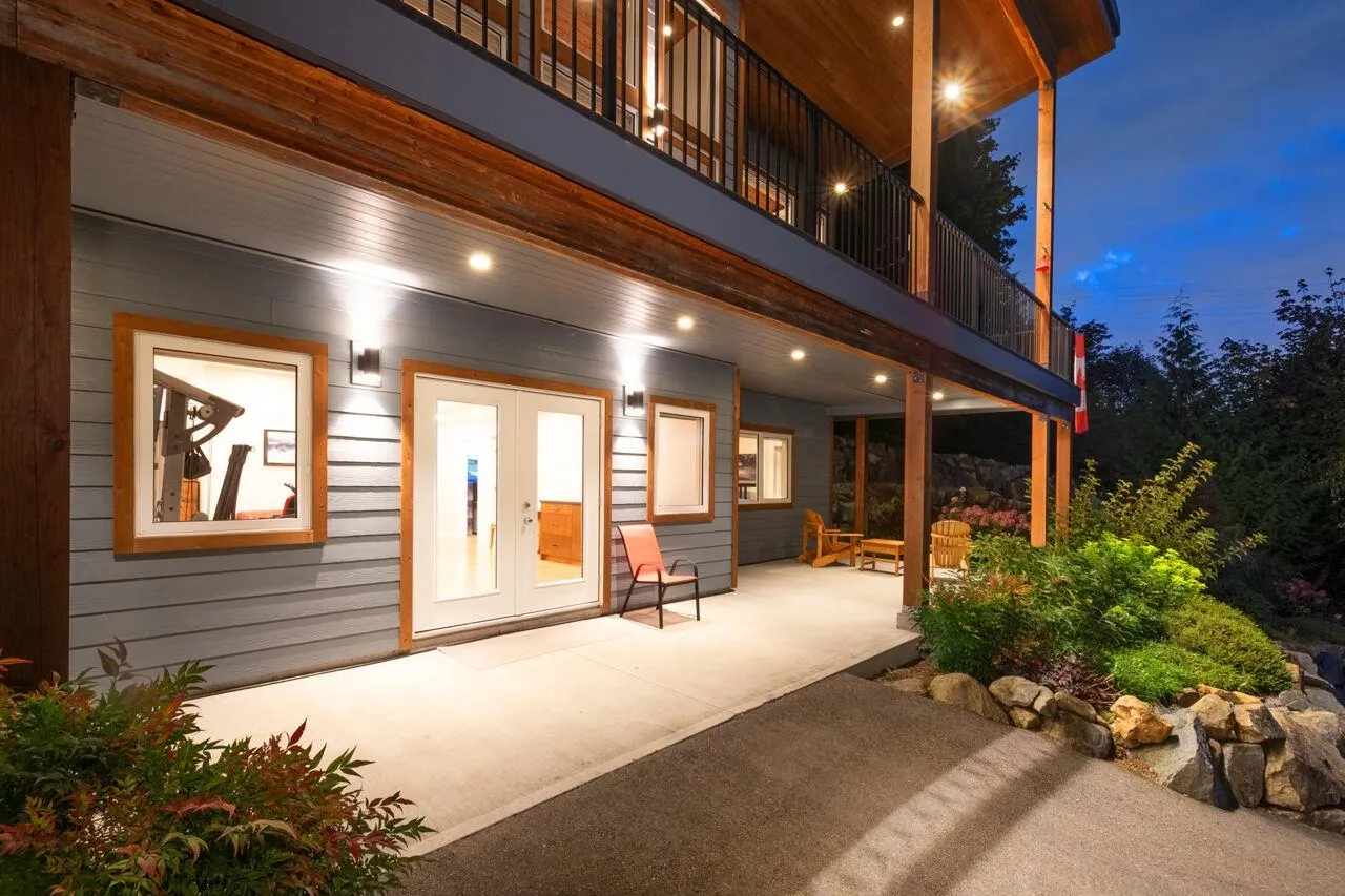 3642 Bedwell Bay Road