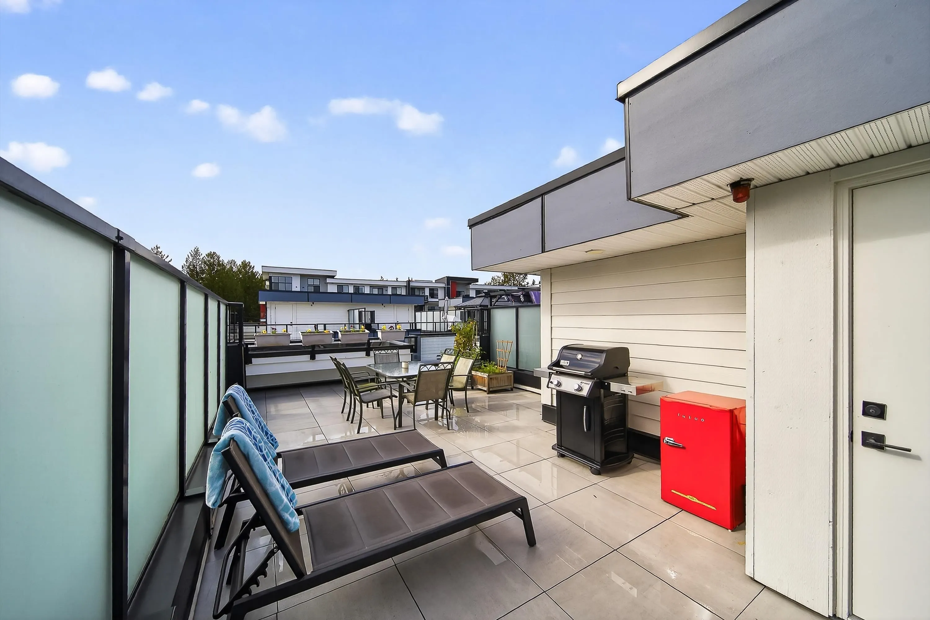 16 5476 Brydon Crescent