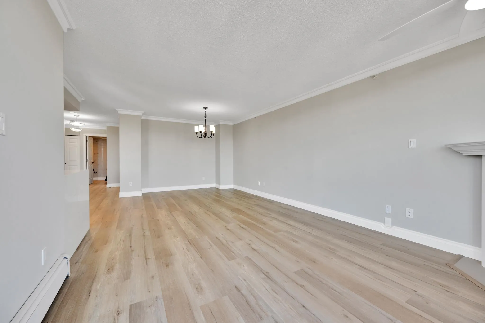 1702 13880 101st Avenue
