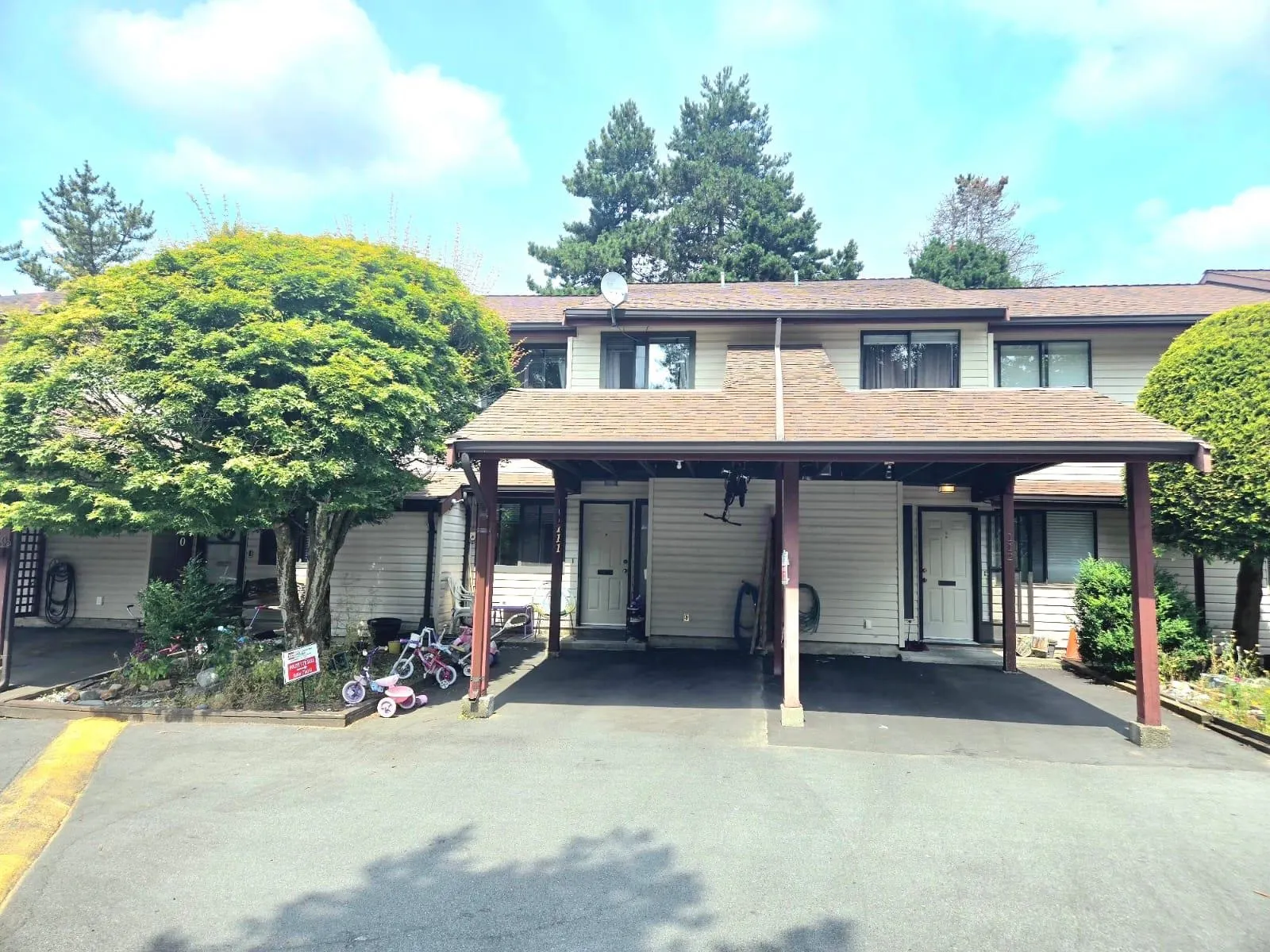 111 13880 74 Avenue