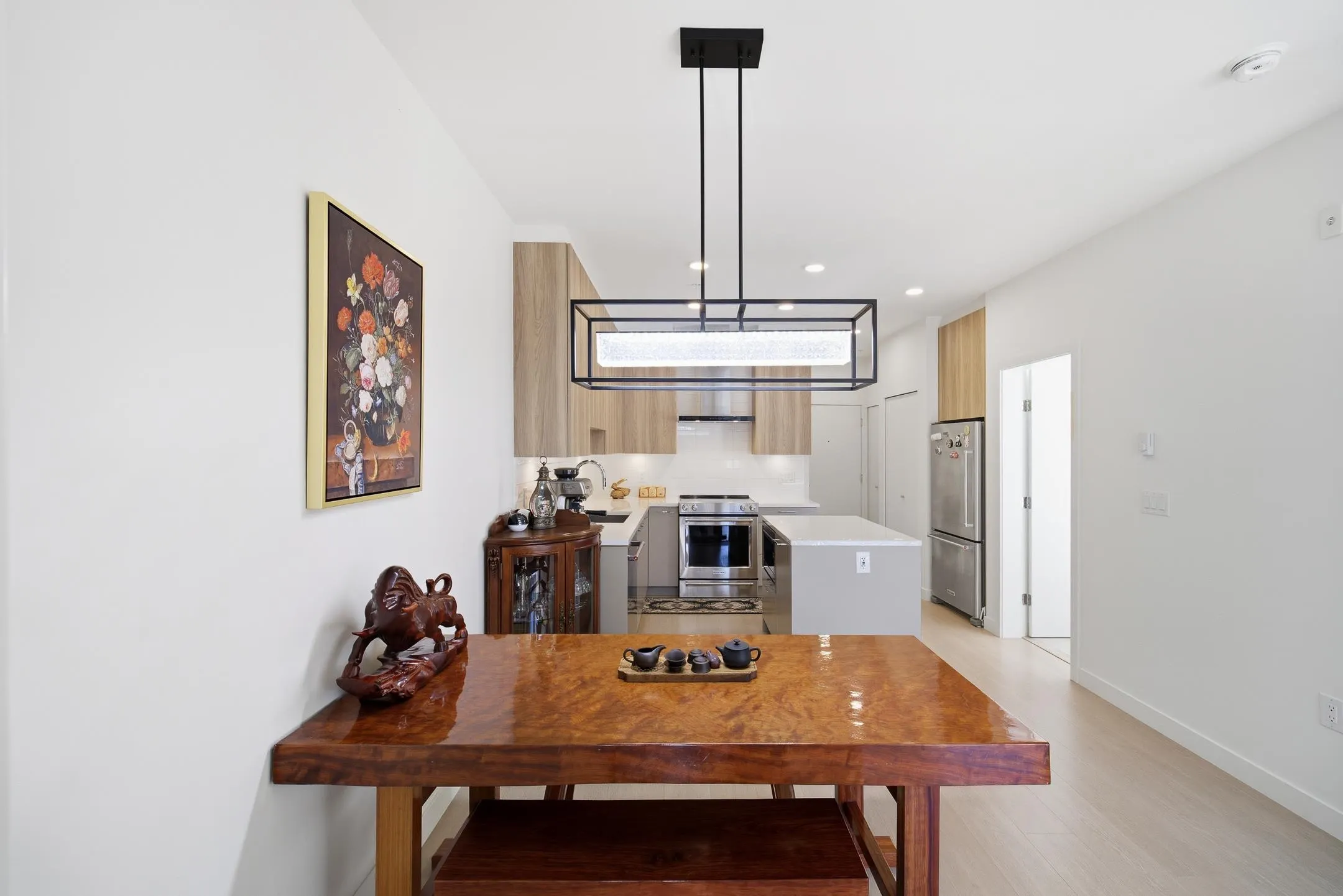 309 7588 16th Street