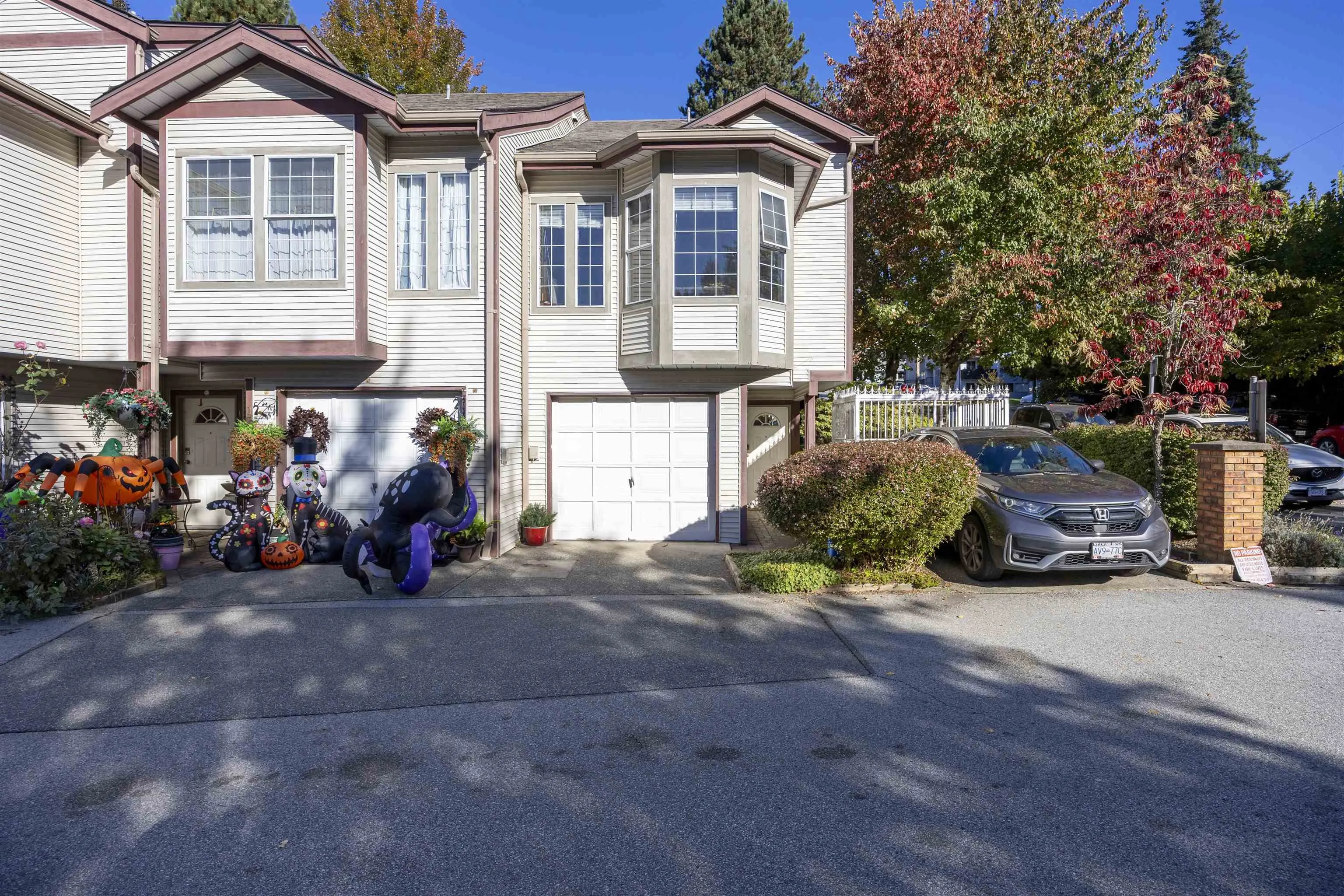180 100 Laval Street