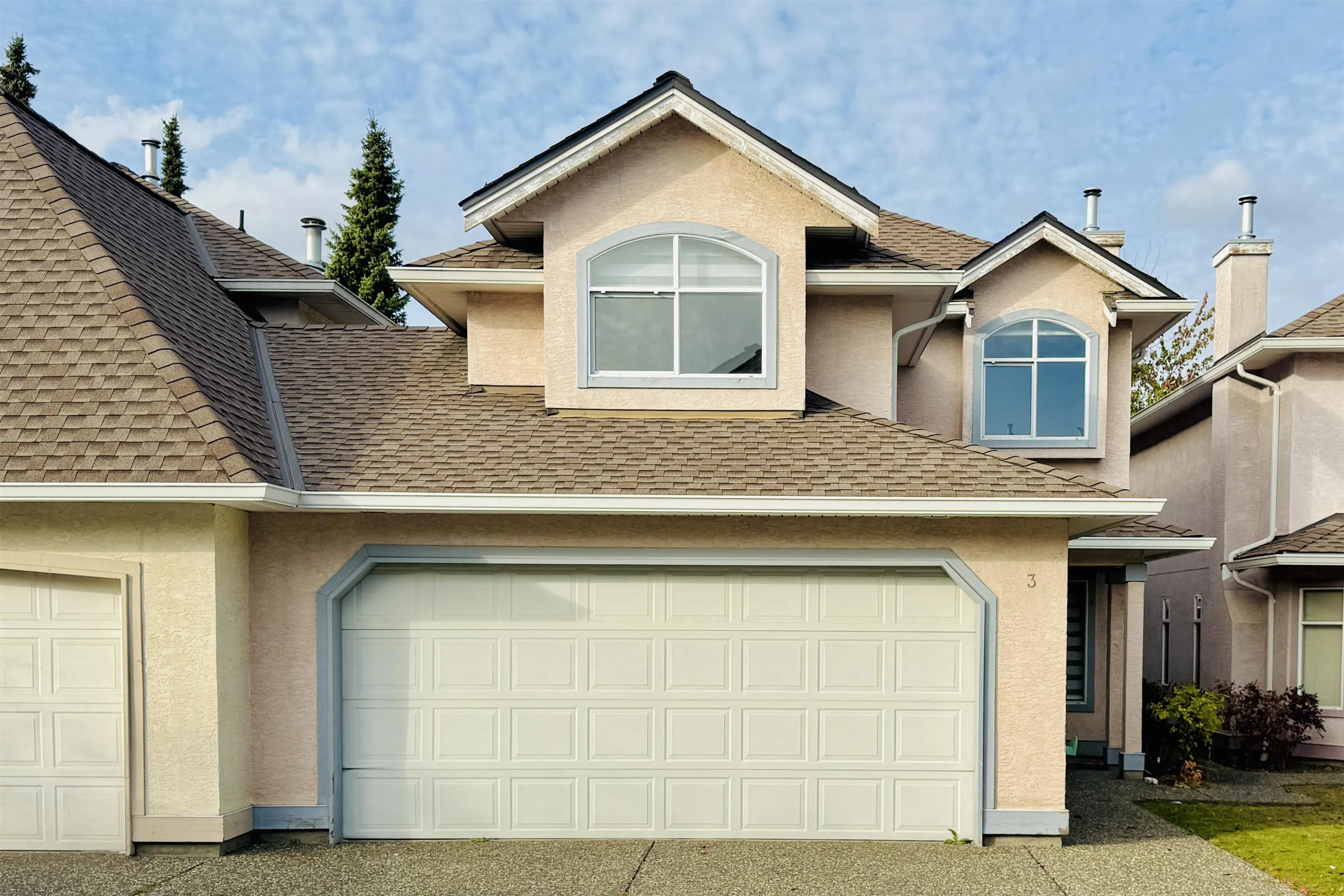 3 10000 Fisher Gate