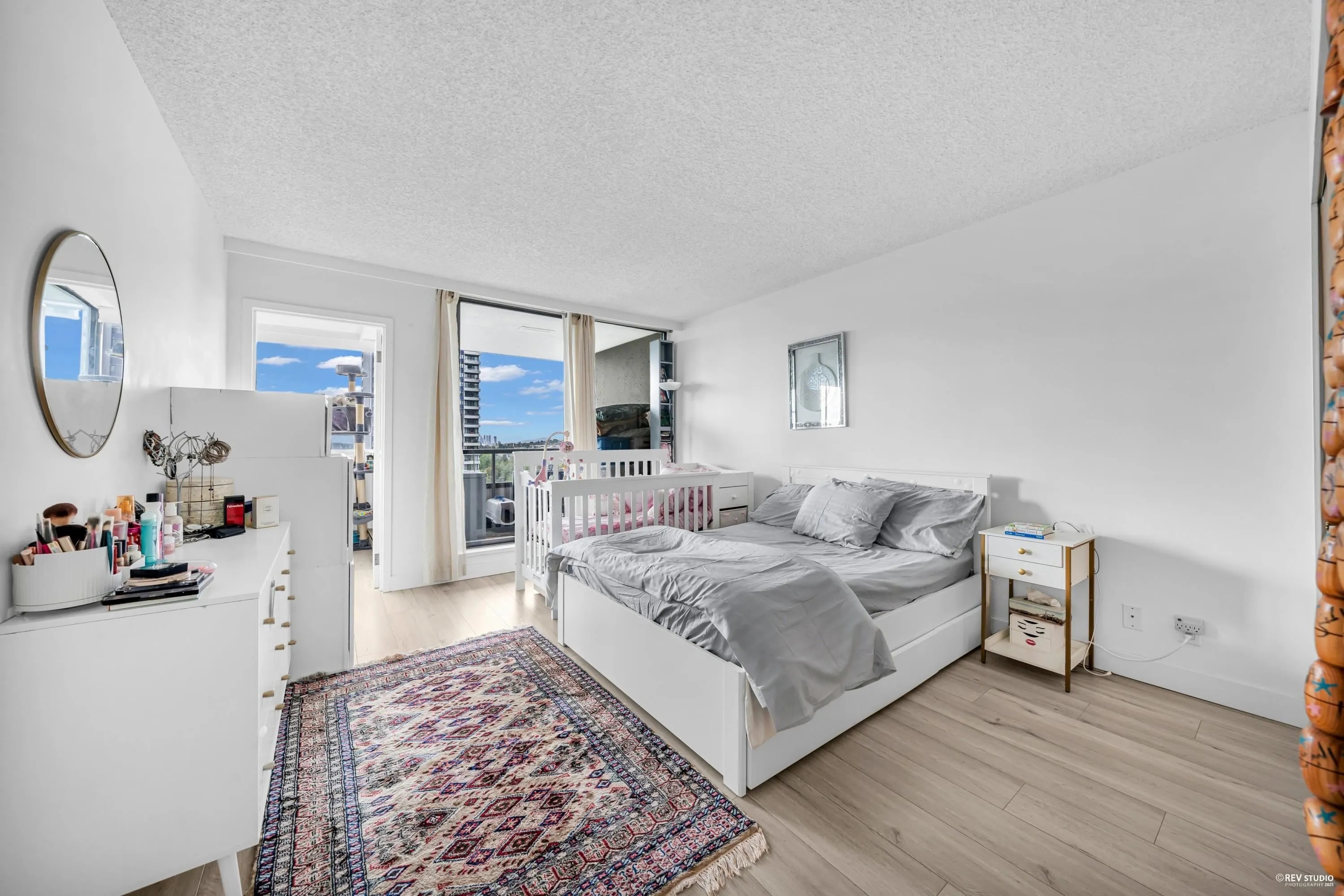 1501 9521 Cardston Court