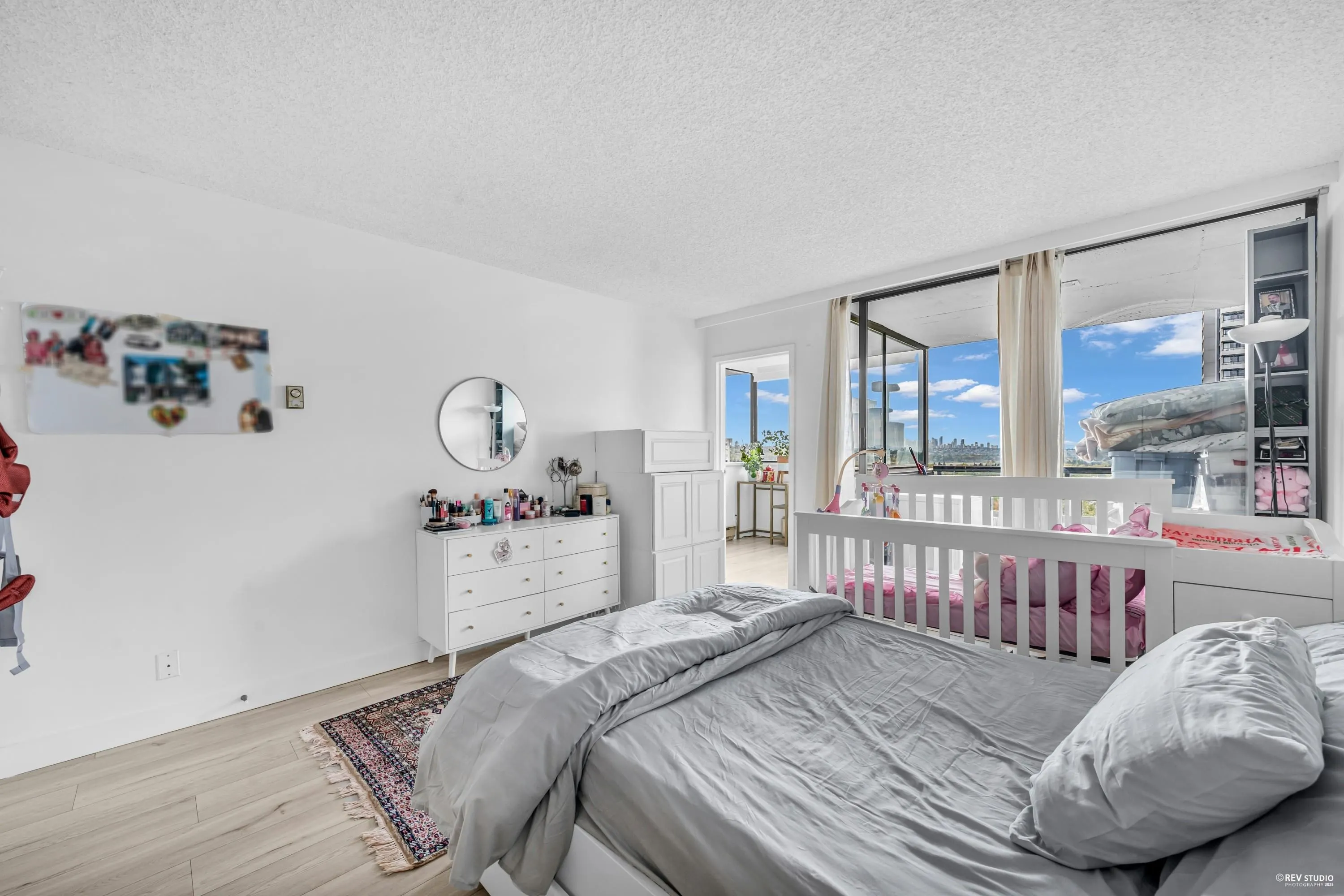1501 9521 Cardston Court