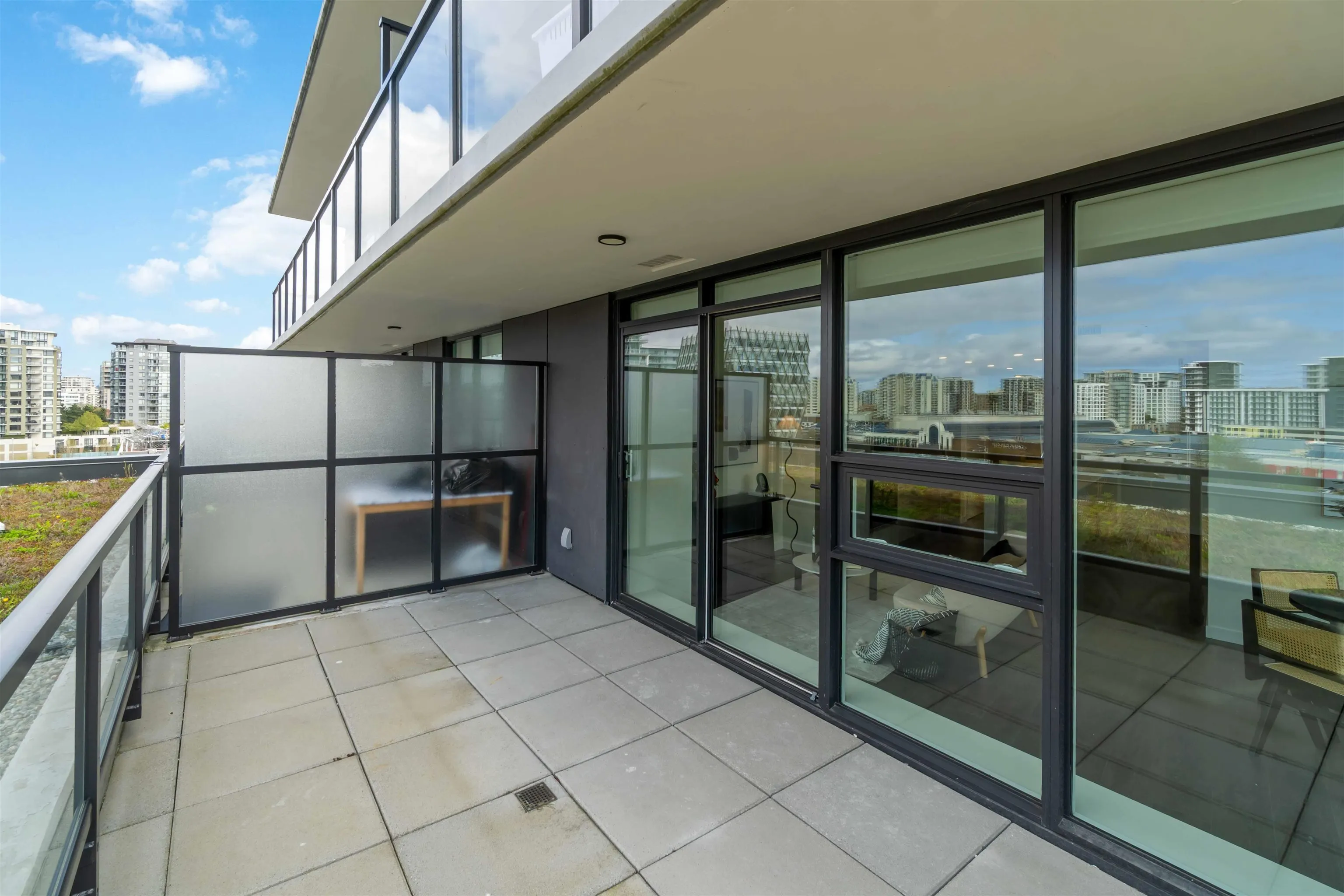 803 6633 Buswell Street