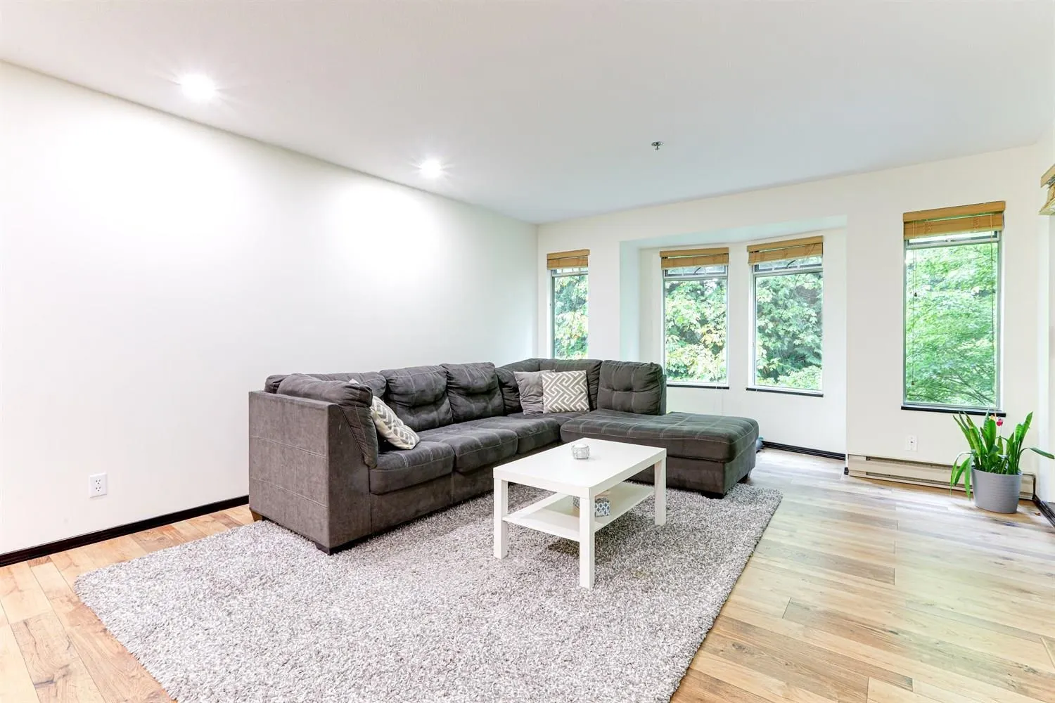 505 6737 Station Hill Court