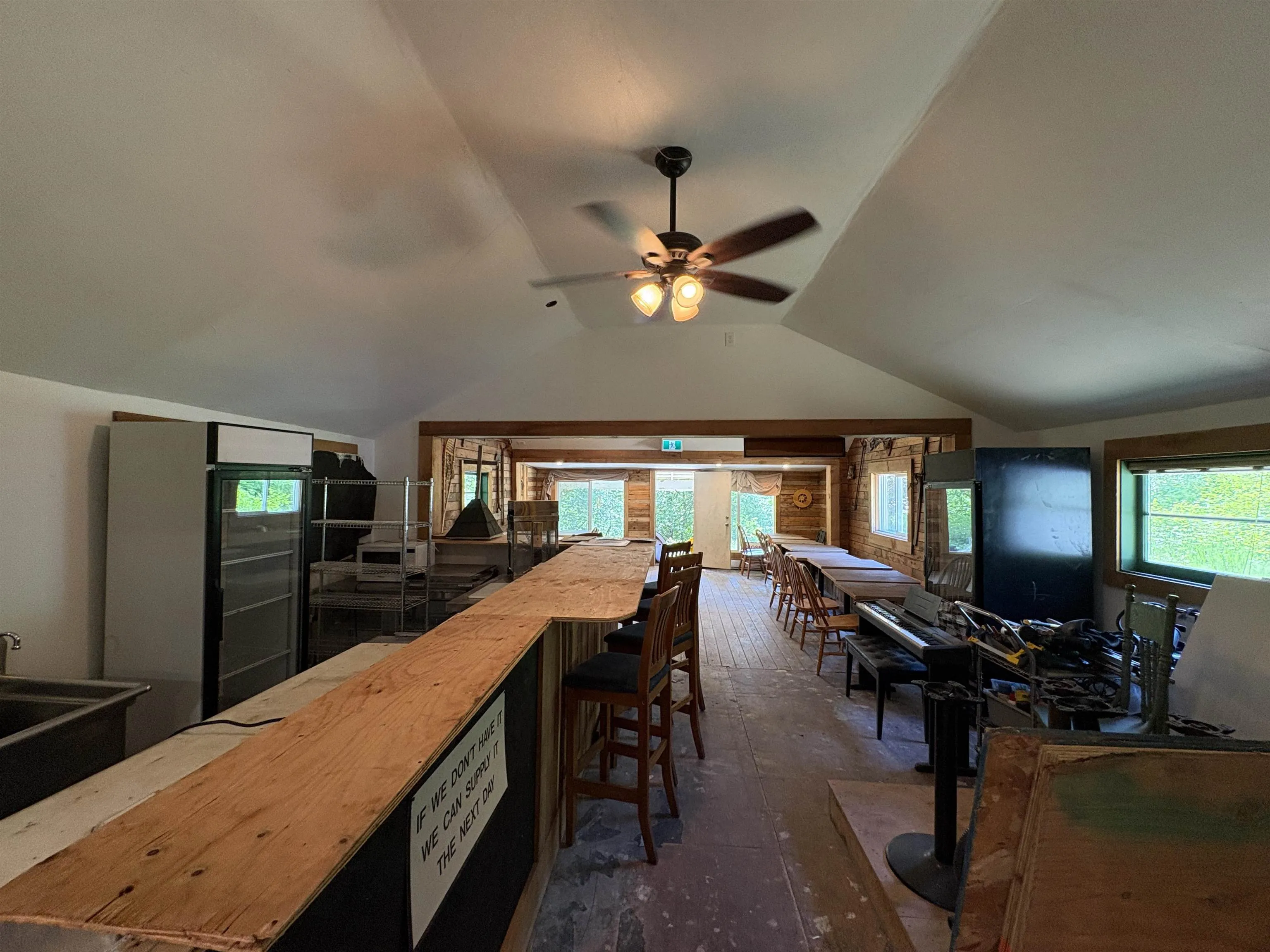 660 Andy's Bay Road